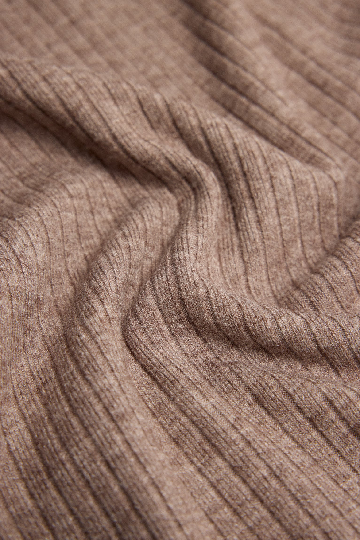 Vestido largo punto canalé marrón