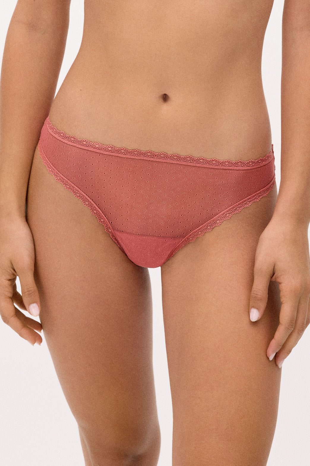 Braga brasileña transparencias rosa - Ysabel Mora