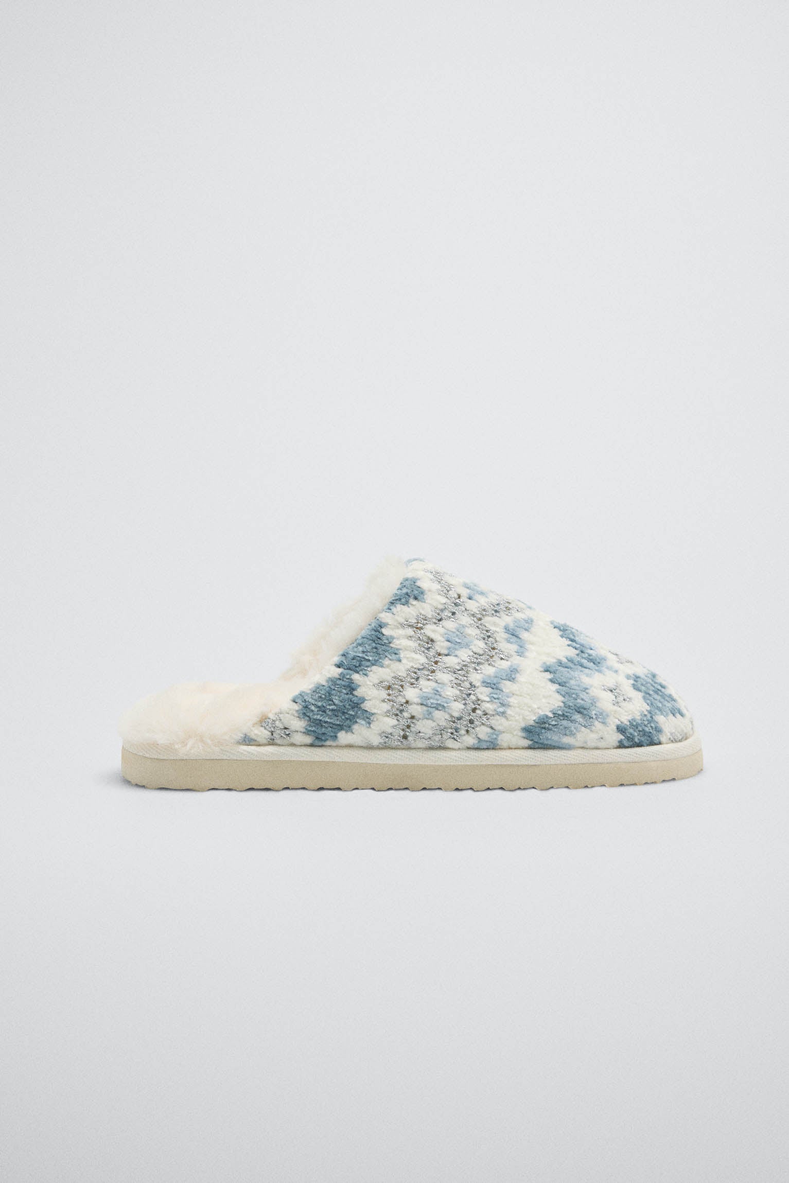 14159-1-zapatillas-de-casa-con-pelo-interior-estampado-etnico