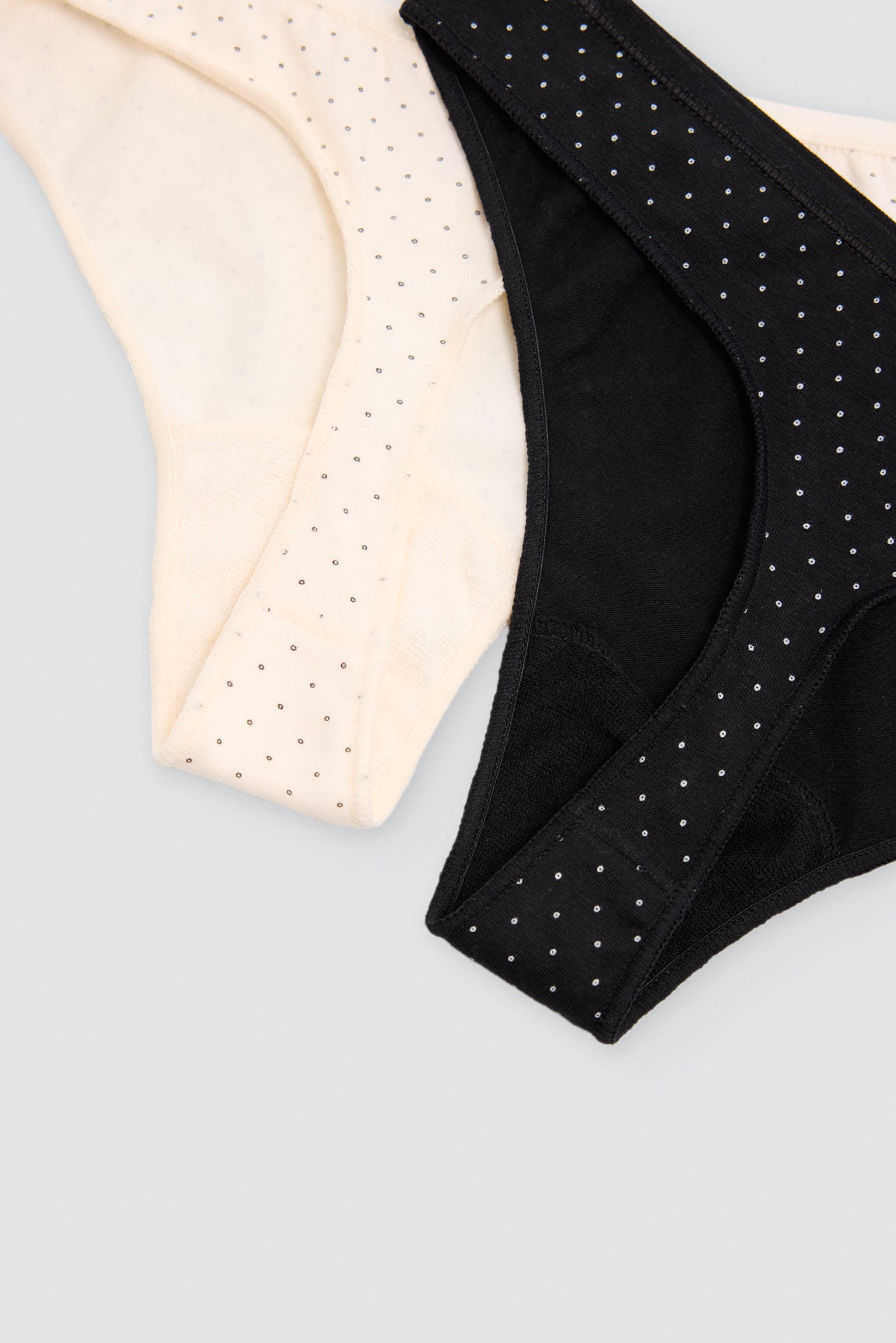 Pack de 2 tangas algodón estampados negro y beige multicolor