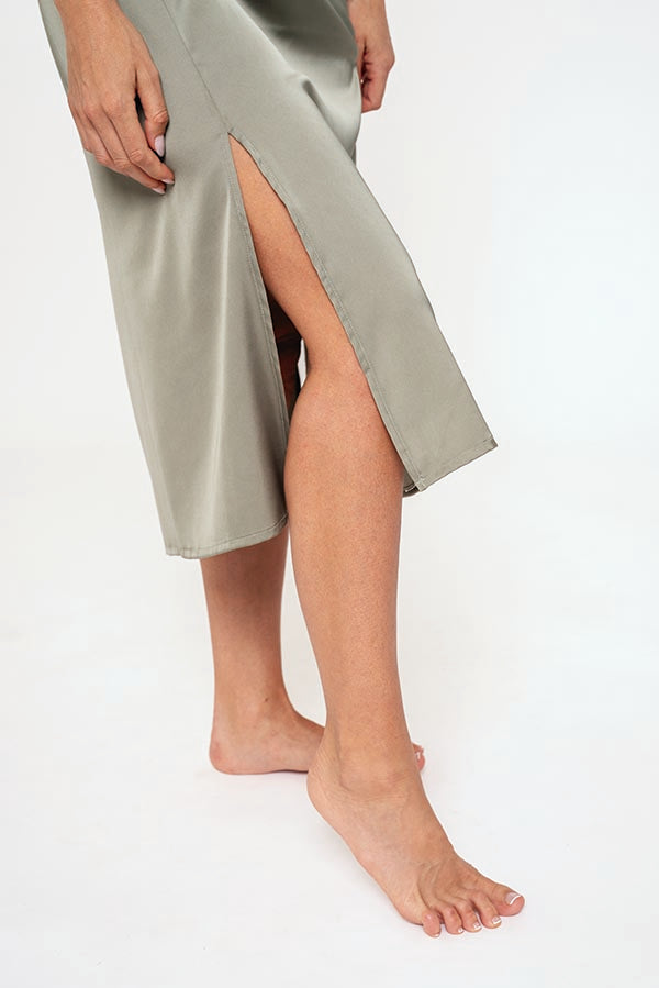 Camisón mujer midi satén verde | MUYDEMI