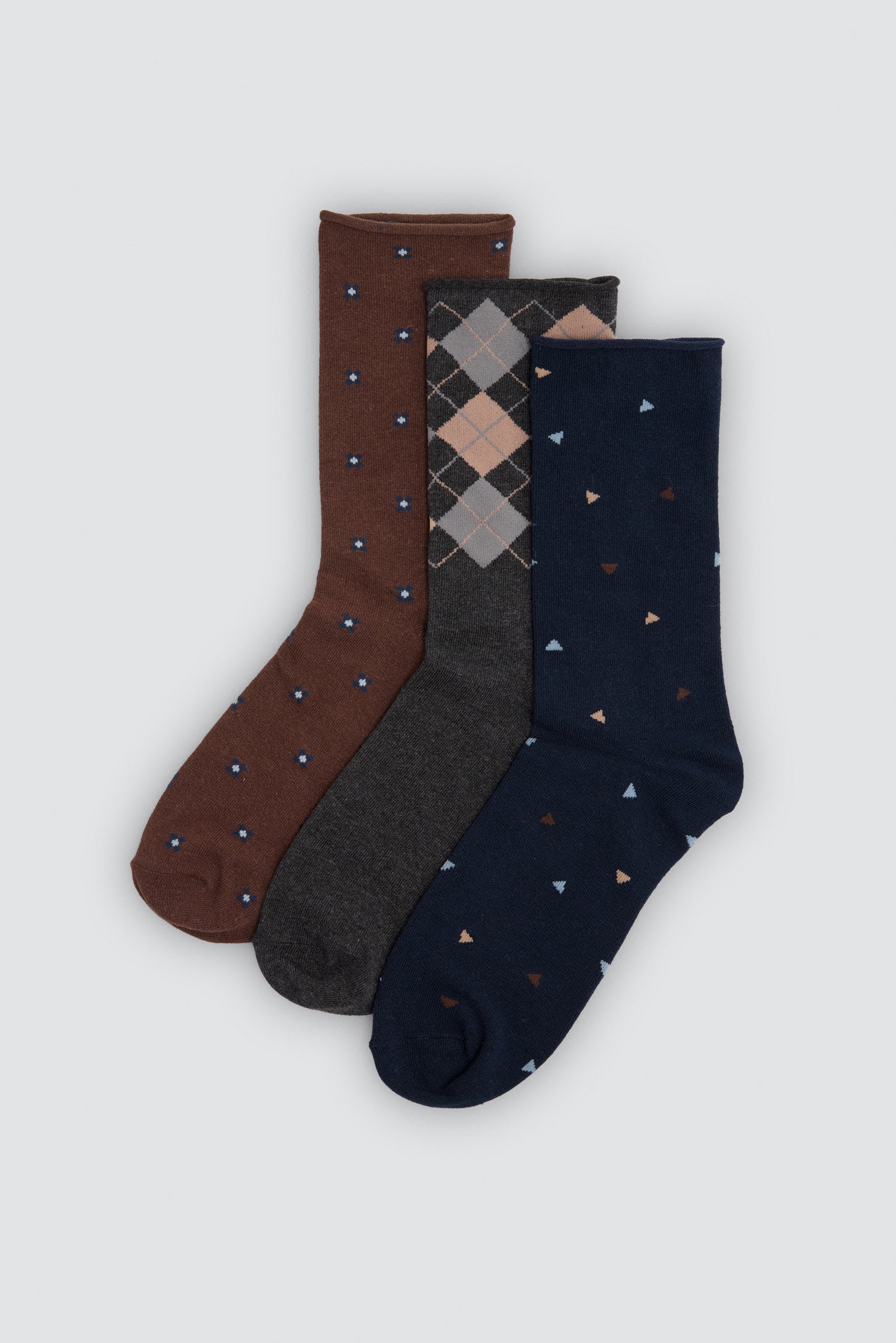 Pack 3 calcetines sin puño estampados geométricos