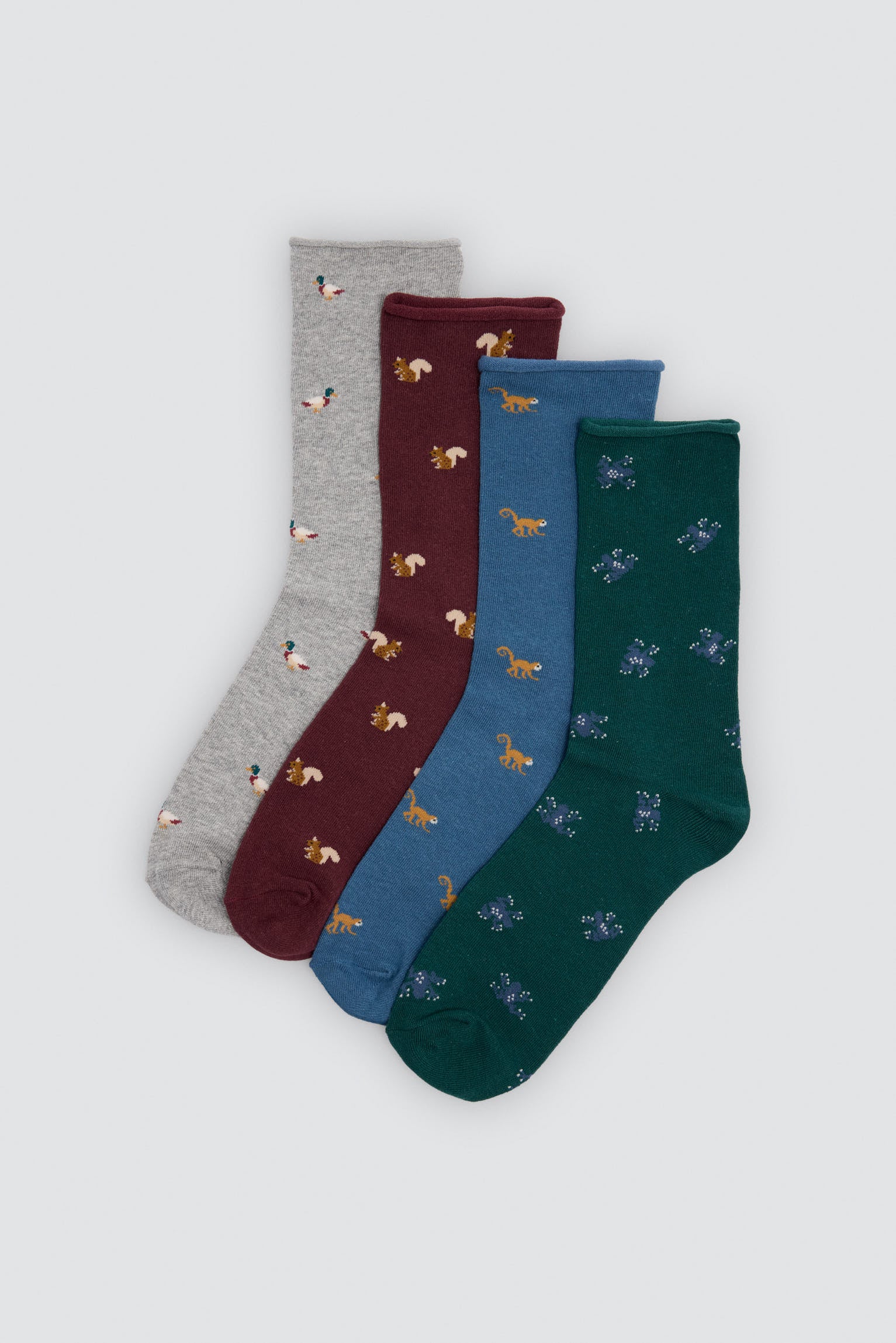 Pack 4 calcetines sin puño estampado animales