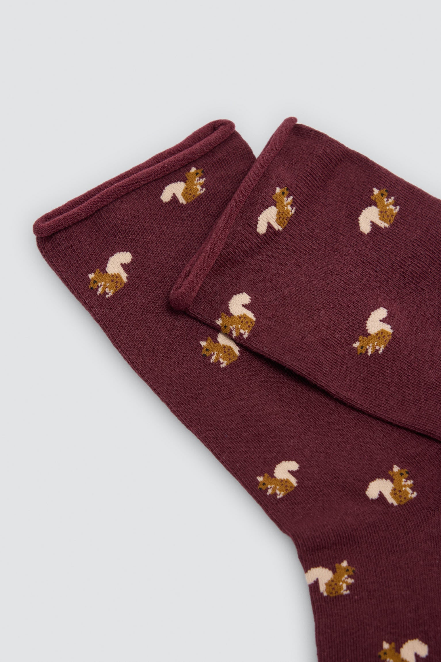 Pack 4 calcetines sin puño estampado animales