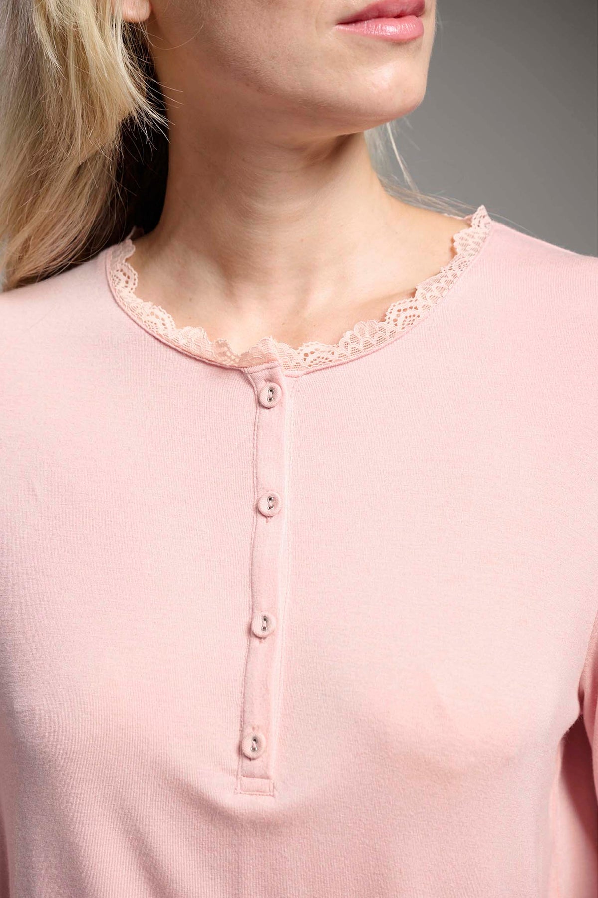 26200-pijama-largo-ligero-mujer-pequenas-flores-rosa