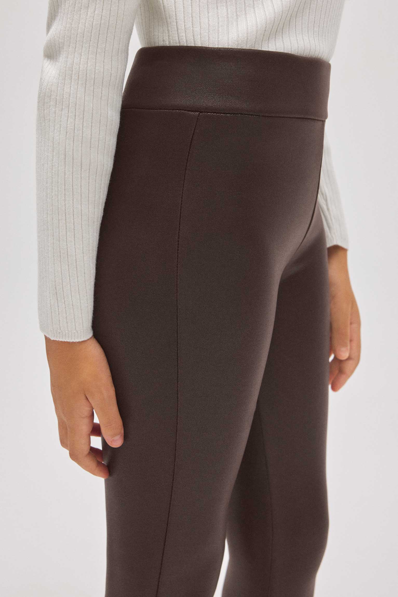 33249-5-leggings-termicos-nina-efecto-piel-chocolate-ysabel-mora