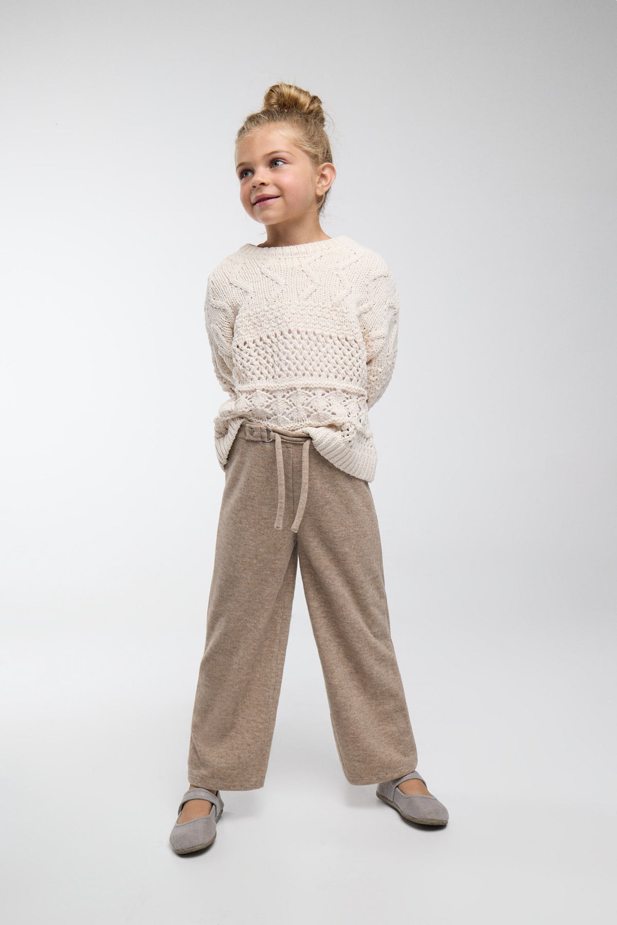 Pantalón ancho niña jaspeado marrón