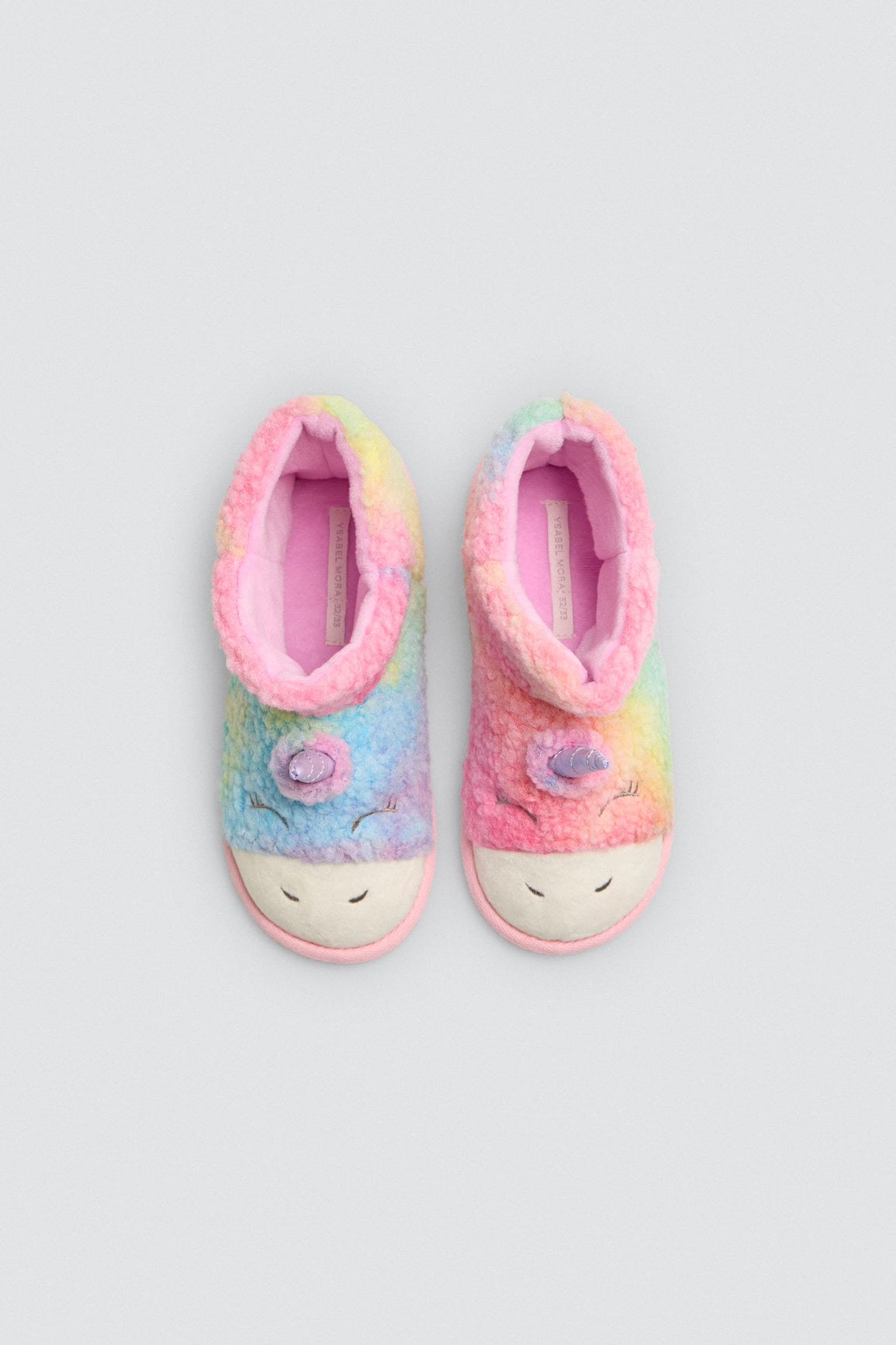 34040-3-zapatillas-de-casa-infantil-unicornio-detalles-3d
