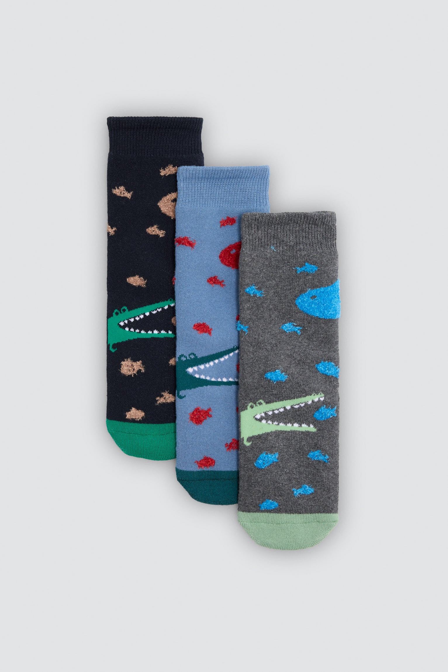 Pack 3 calcetines niño térmicos antideslizantes estampado cocodrilos y tiburones