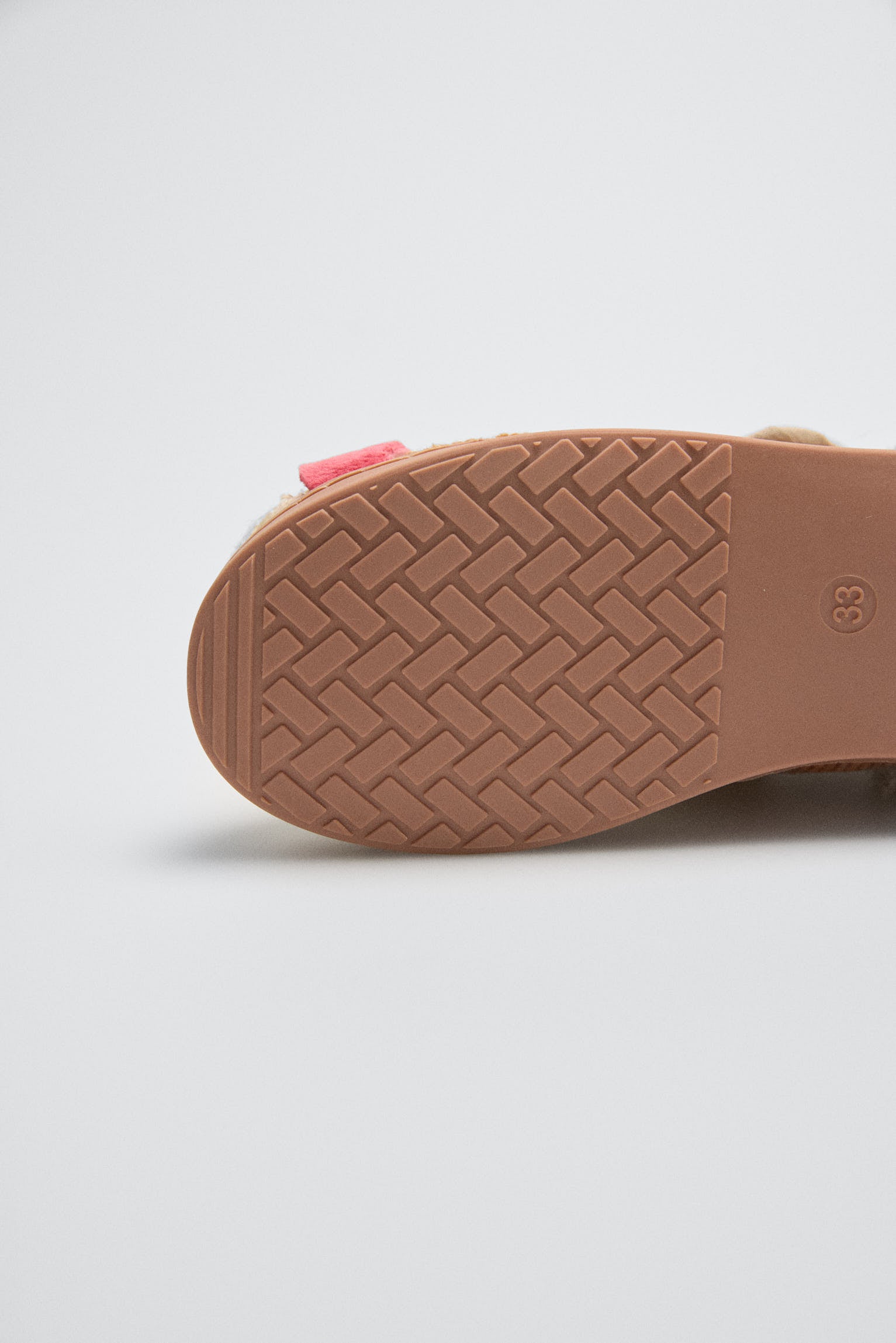 44045-5-zapatillas-de-casa-infantiles-perro-con-detalles-3d