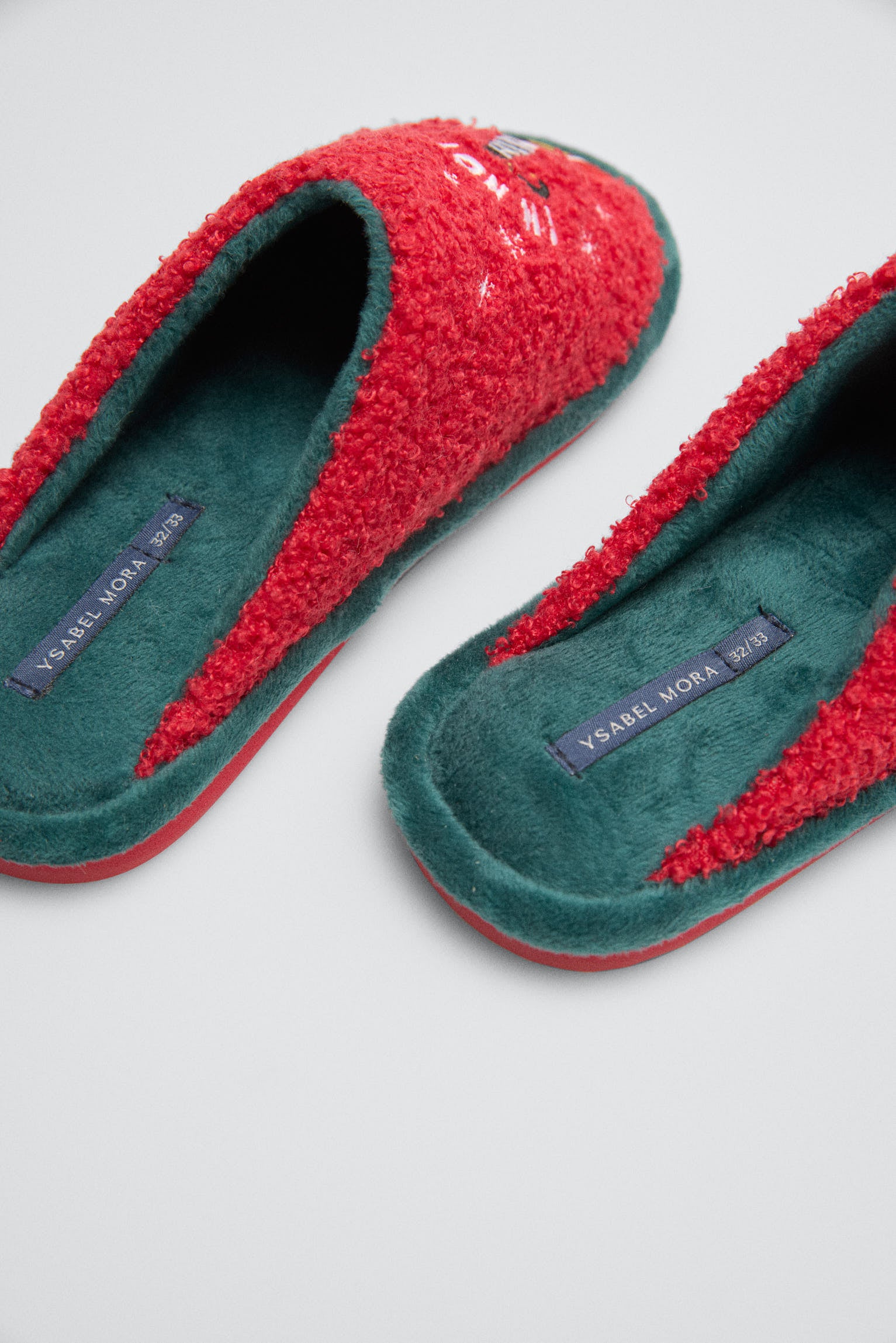 44050-3-zapatillas-casa-infantiles-navidad-i'm-not-a-santa-ysabel-mora
