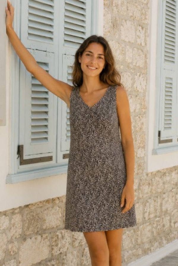 Vestido corto tirantes estampado