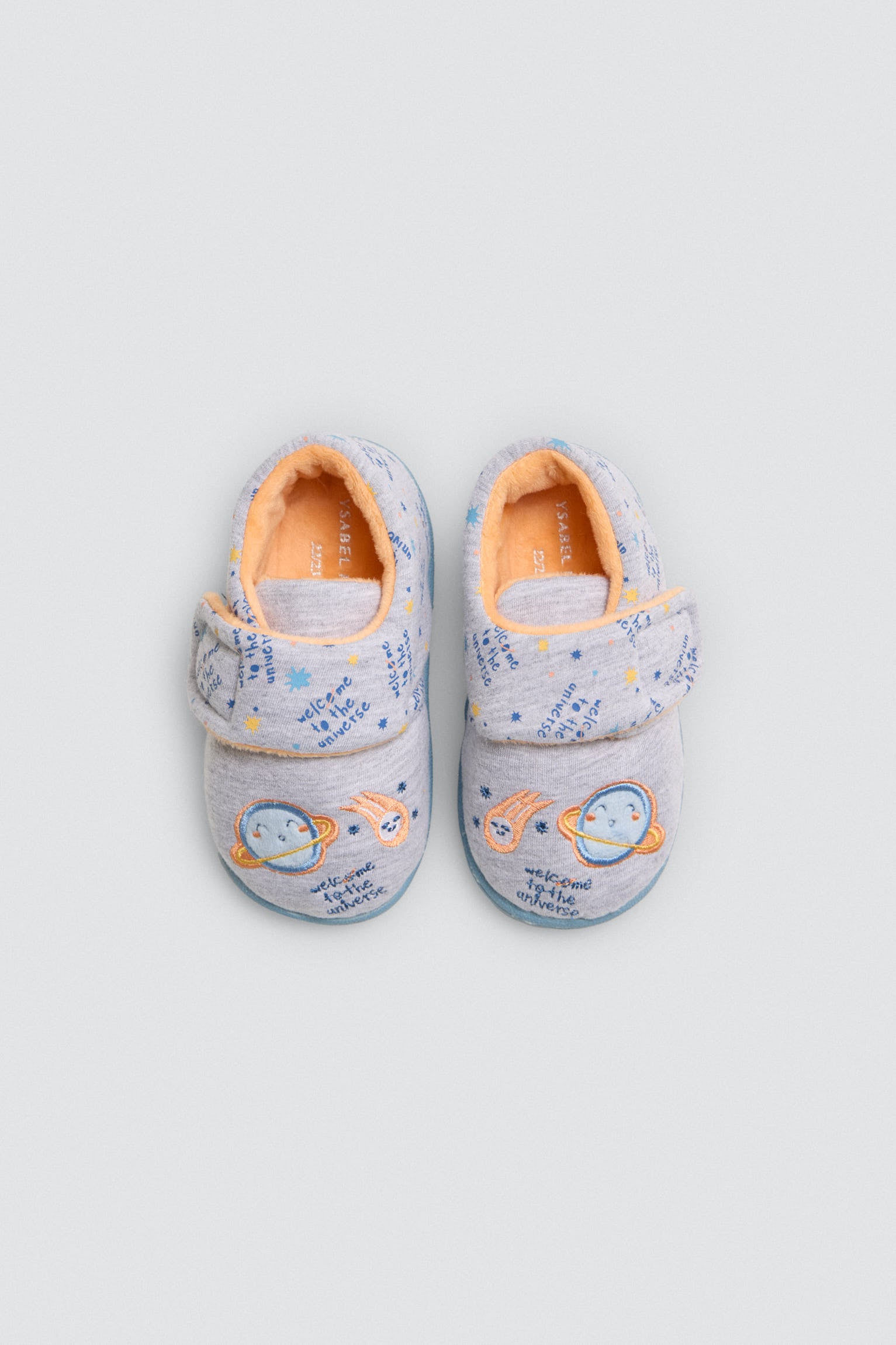 54040-3-zapatillas-de-bebe-estampado-cosmico