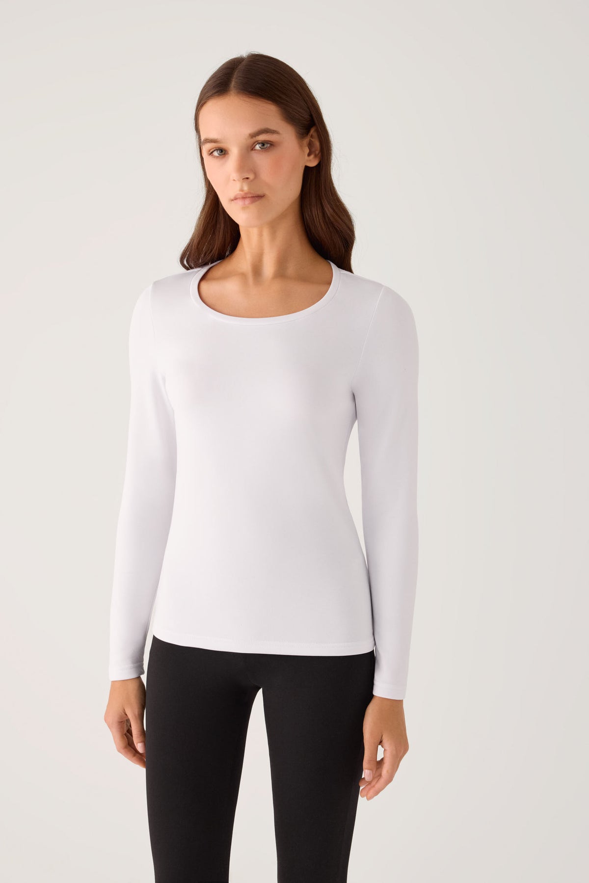 TÉRMICO Camiseta mujer manga larga cuello redondo blanco