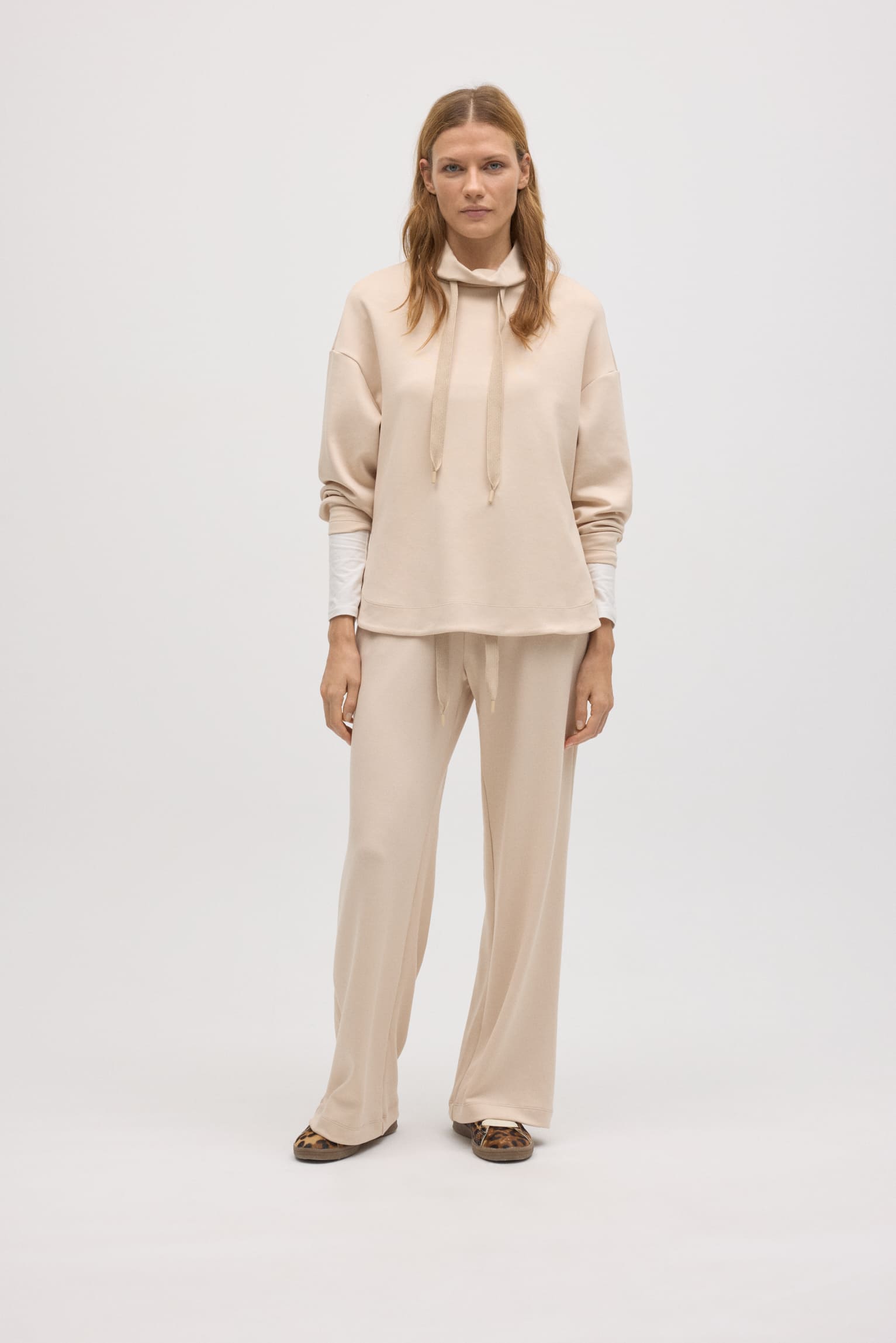 70676-1-pantalon-recto-fluido-marfil