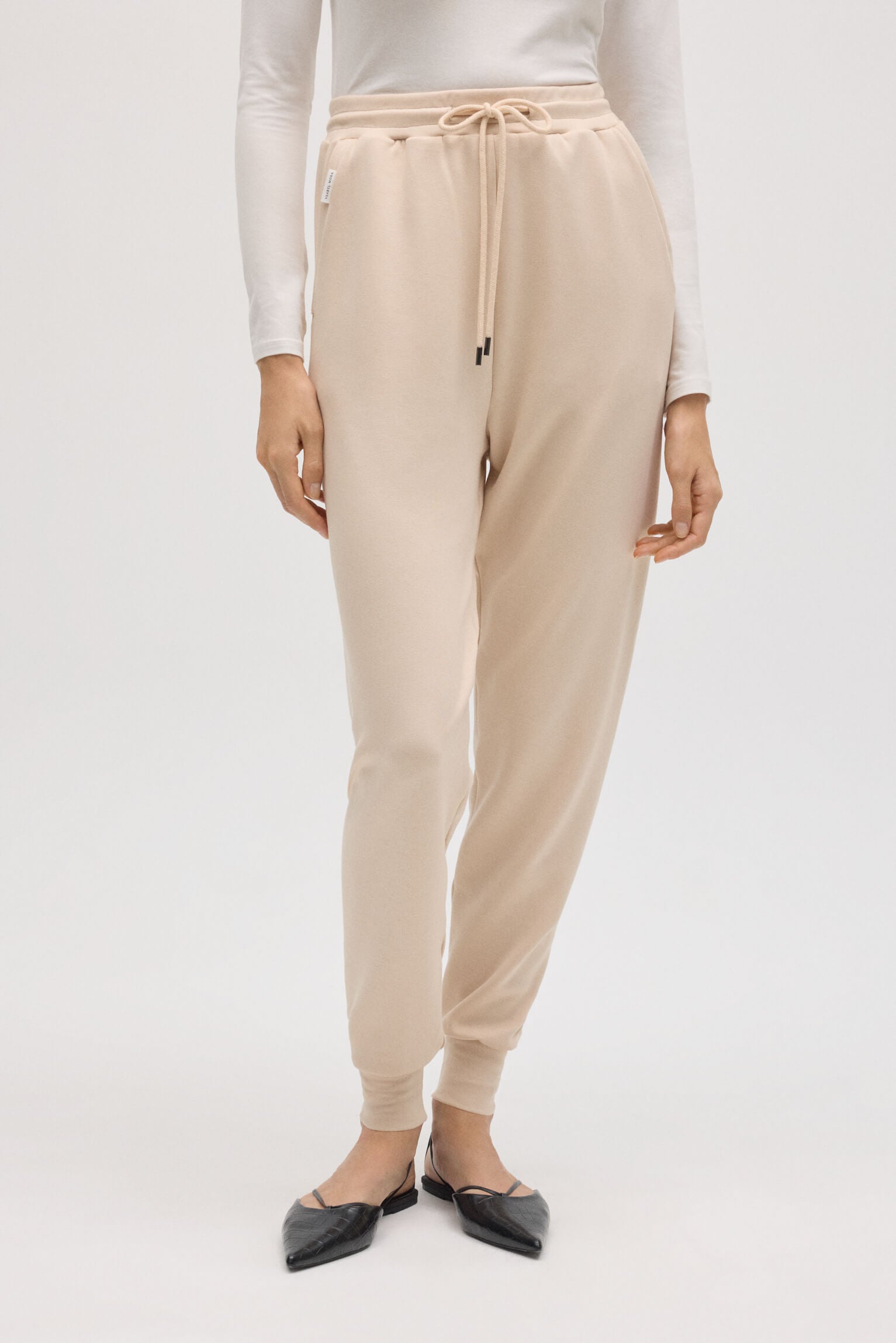 70685-1-pantalon-jogger-fluido-marfil