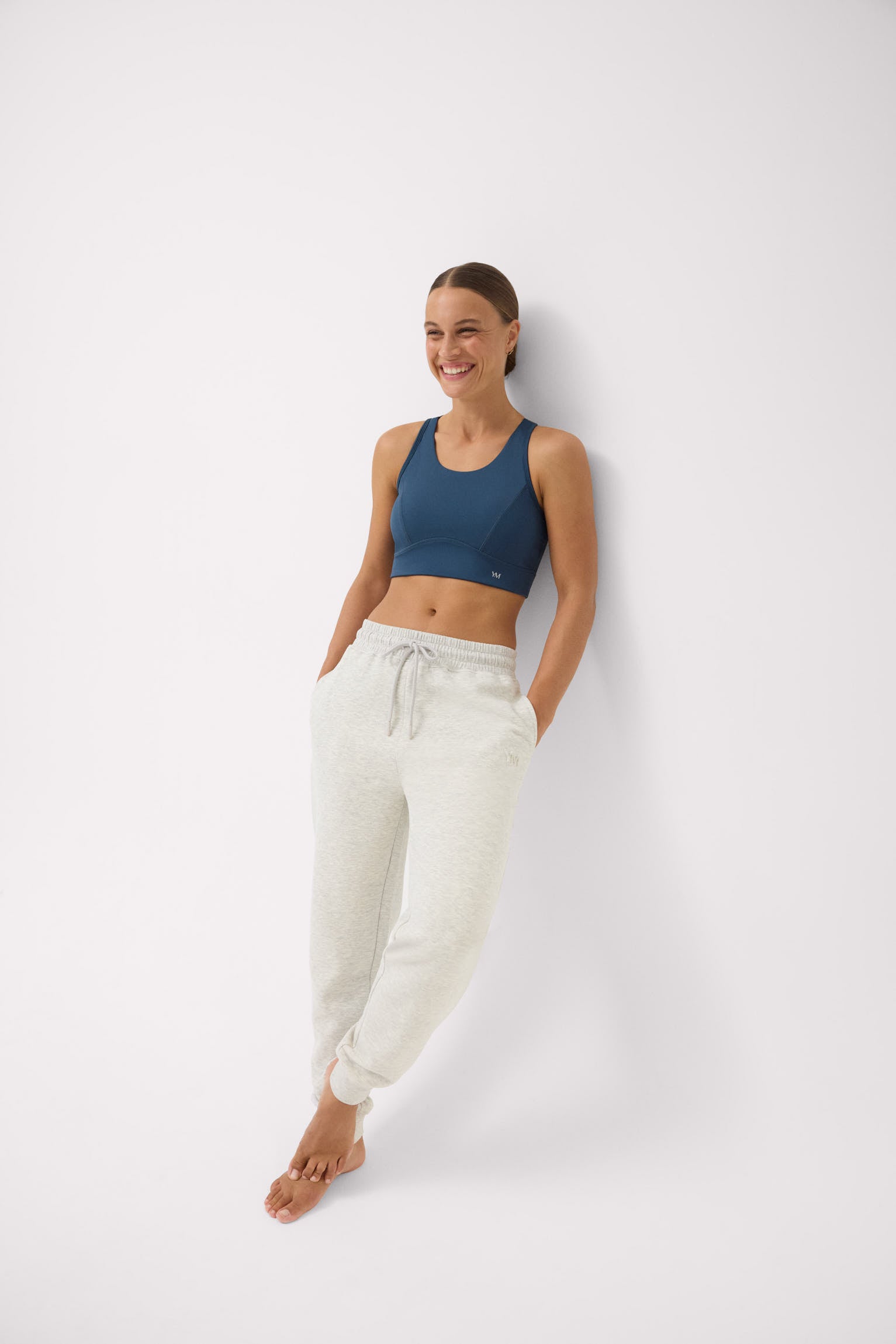 Conjunto deportivo top y jogger