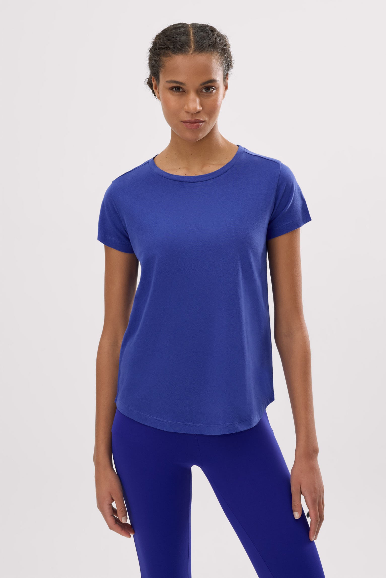 Camiseta algodón básica estilo deportivo azul índigo - Ysabel Mora