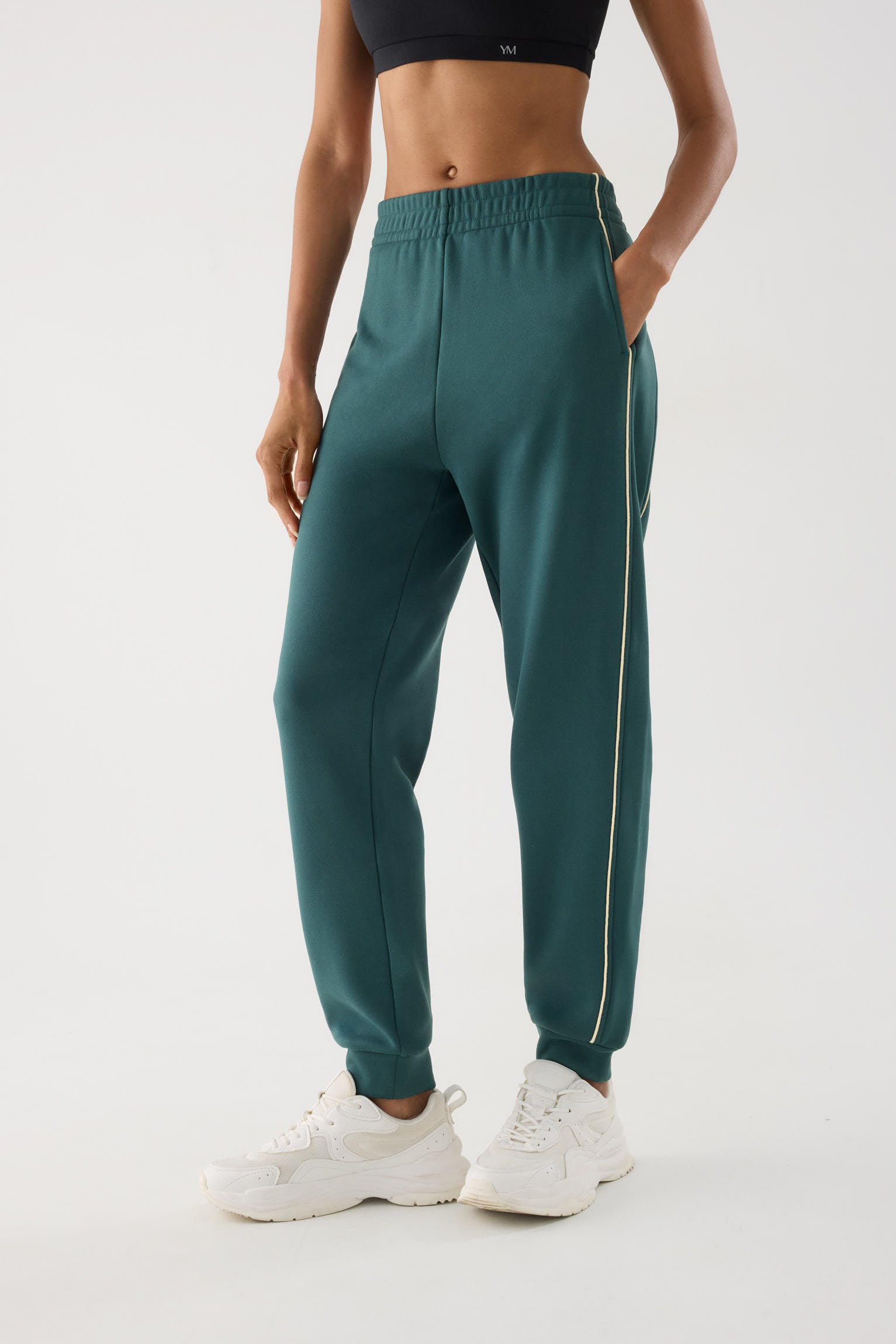 jogger deportivo estilo casual Slowloom en ver azulado transformative teal vista principal en look deportivo diseño cómodo special price