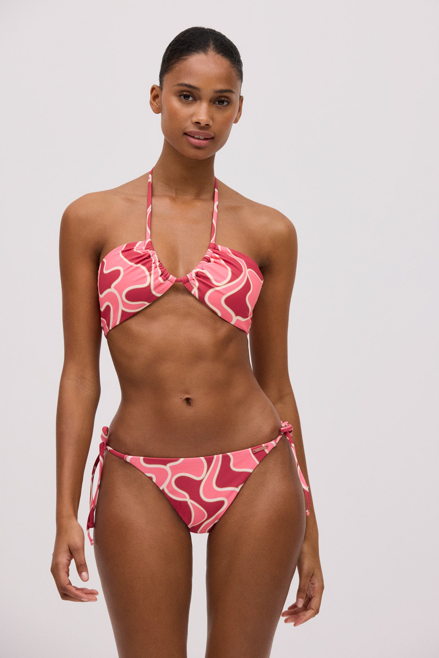 82872-1-bikini-bandeau-estampado-abstracto-mujer-ysabel-mora-rosa