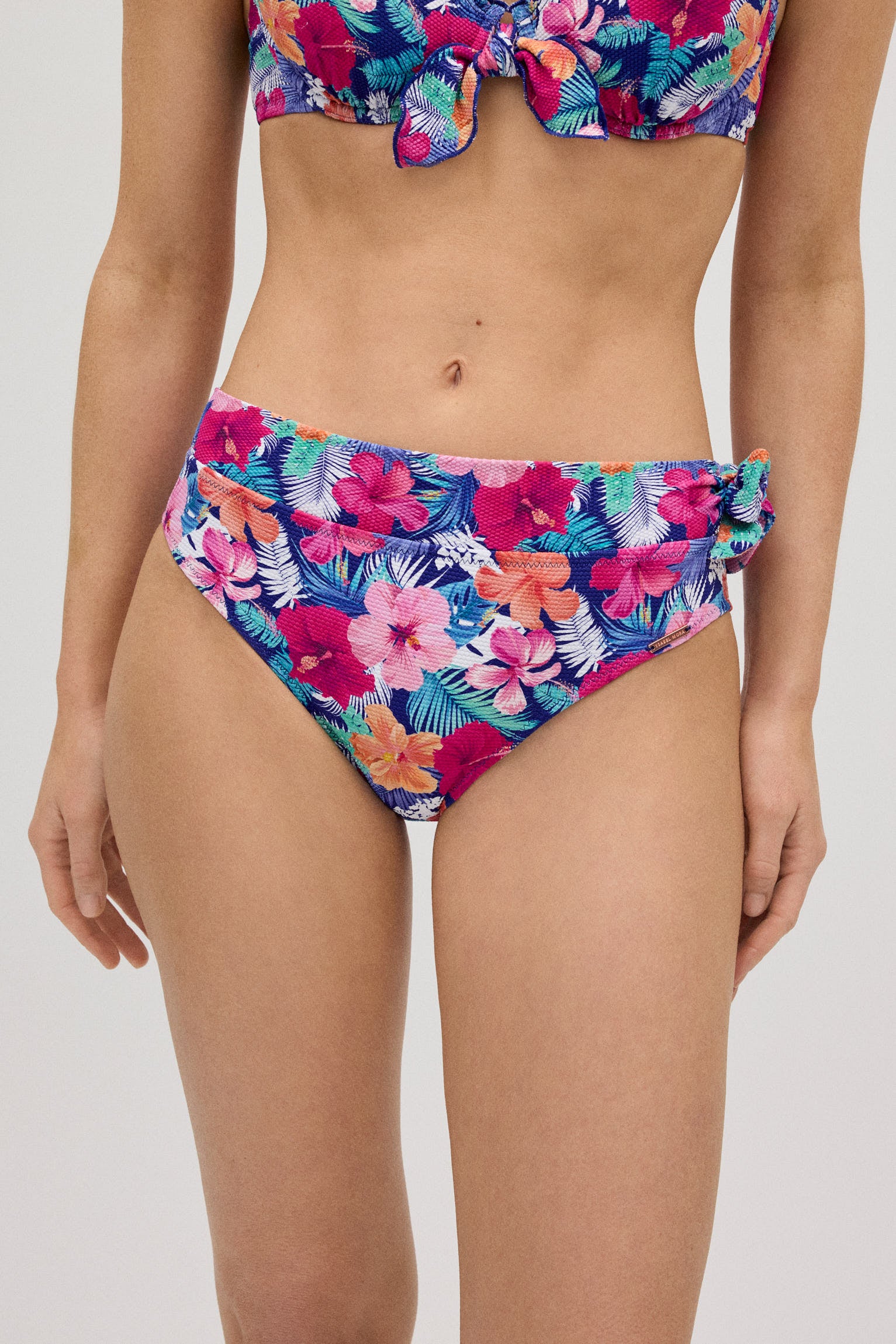 83121-1-braga-bikini-estampado-flores-mujer-ysabel-mora-multicolor