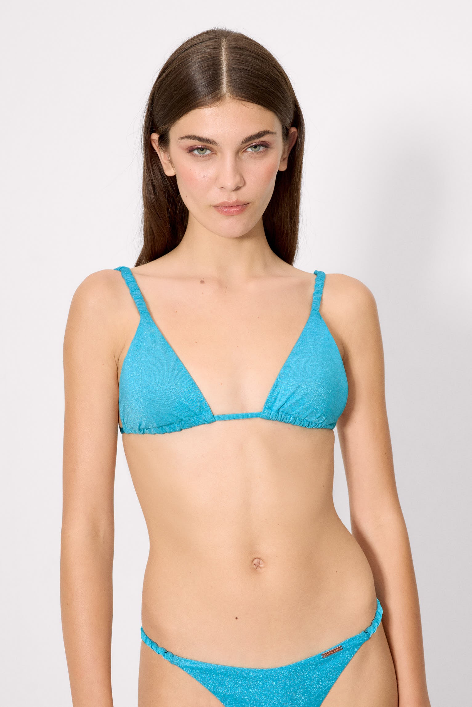 83202-sky-blue-top-bikini-mujer-triangulo-con-brillo-azul-copa-b-mujer-ysabel-mora