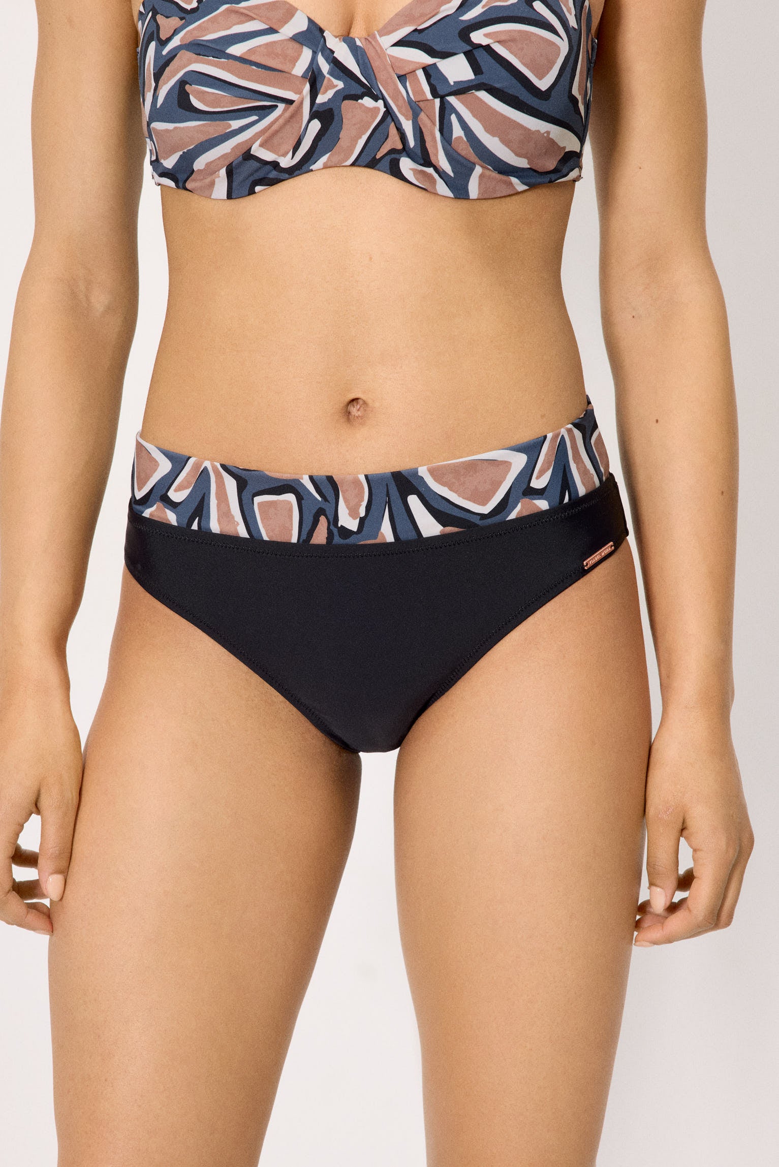 83305--braga-bikini-mujer-multiposicion-estampada--ysabel-mora