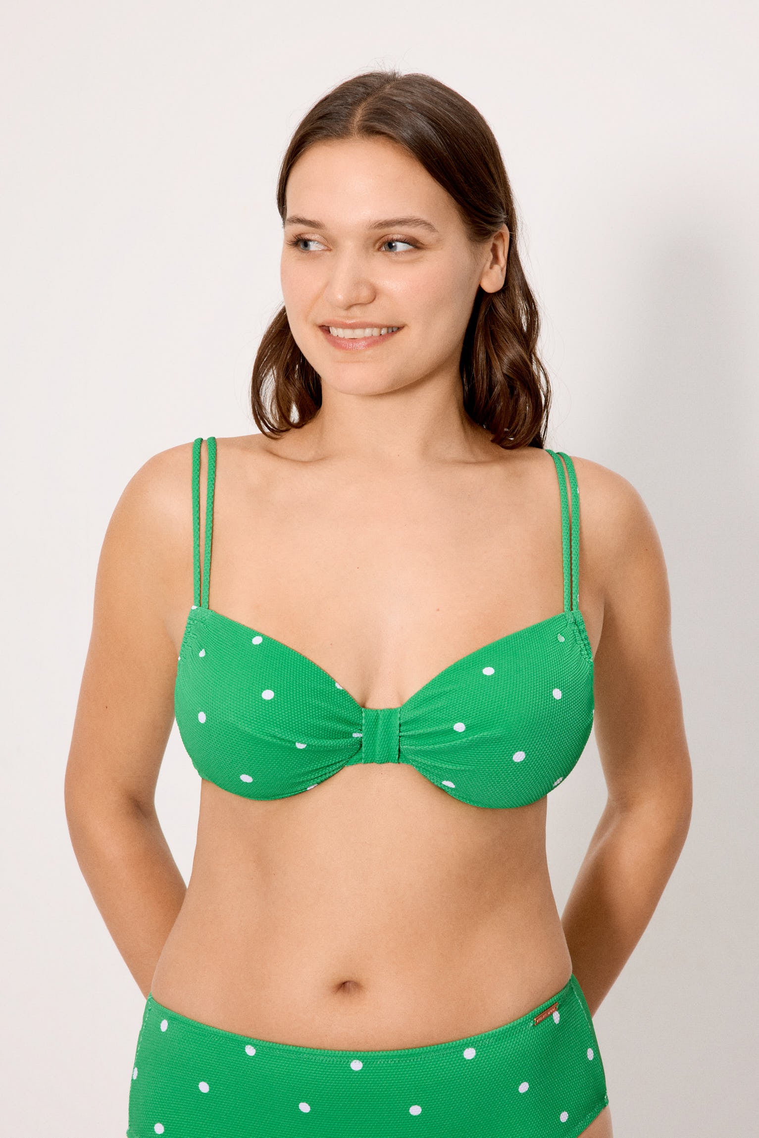 Top bikini reductor piqué lunares verde copa D - Ysabel Mora