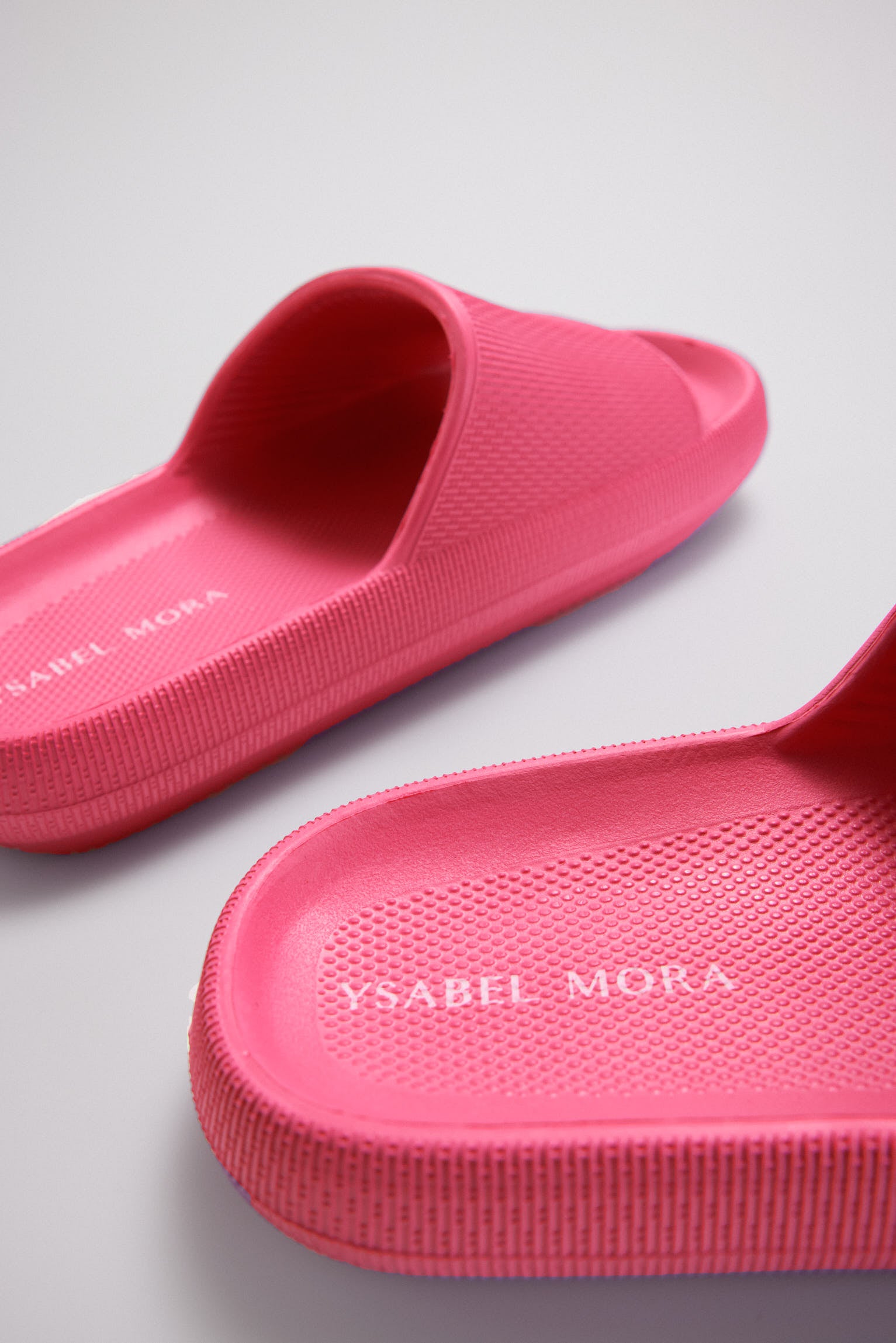 Chanclas de playa antideslizantes ligeras extra comfort fucsia
