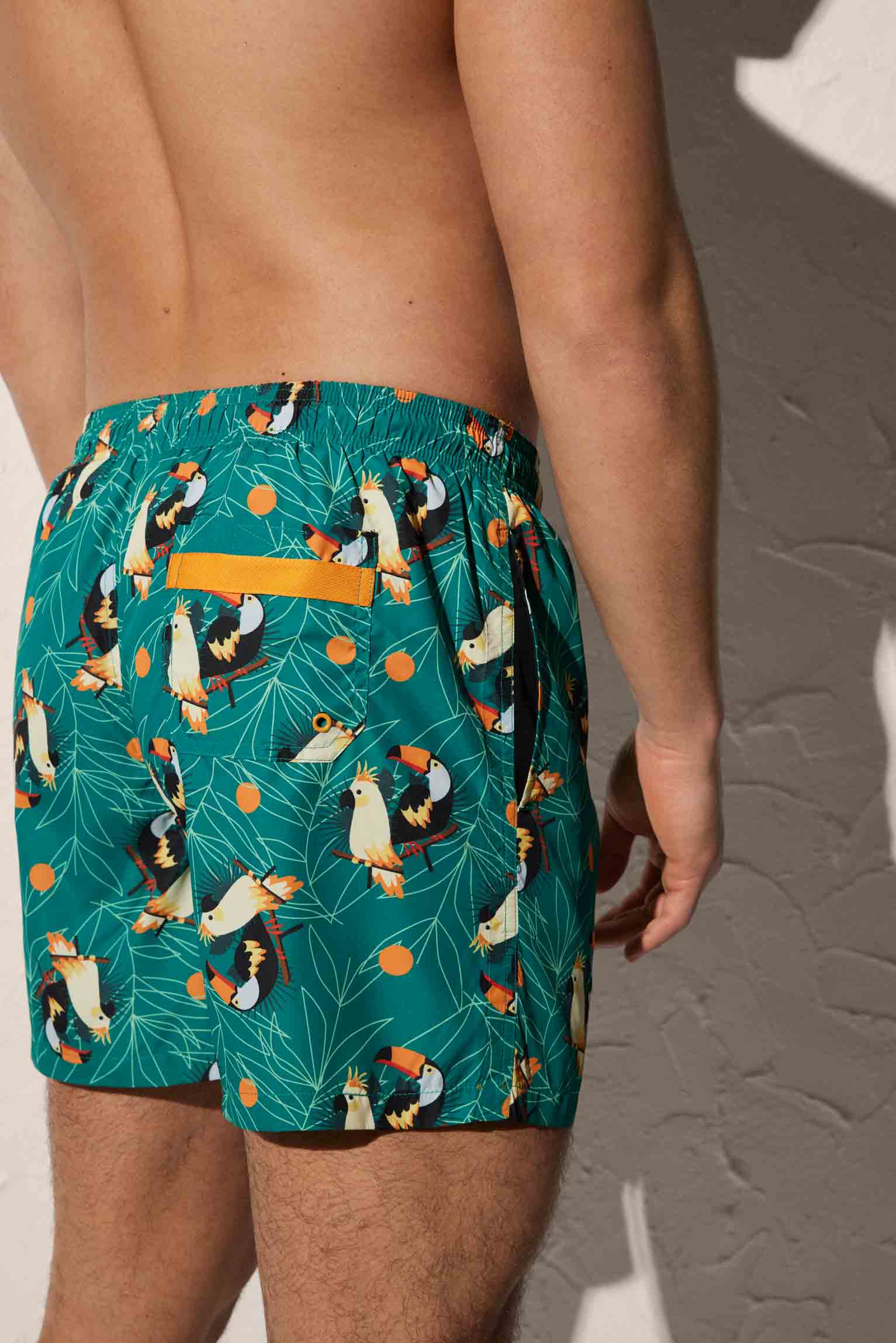 Bañador medio estampado tucanes - Ysabel Mora