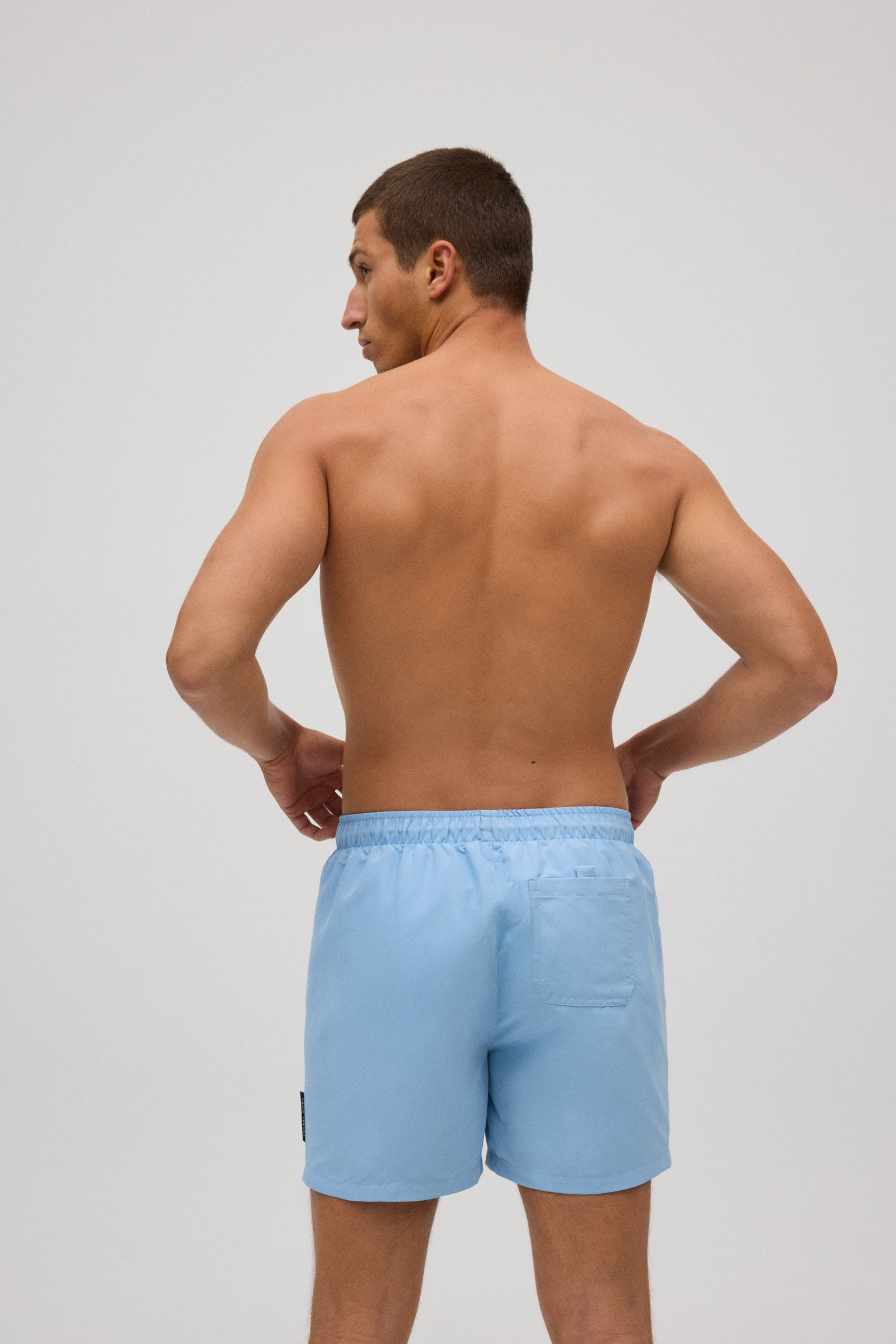 90379-banador-hombre-medio-basico-azul-011