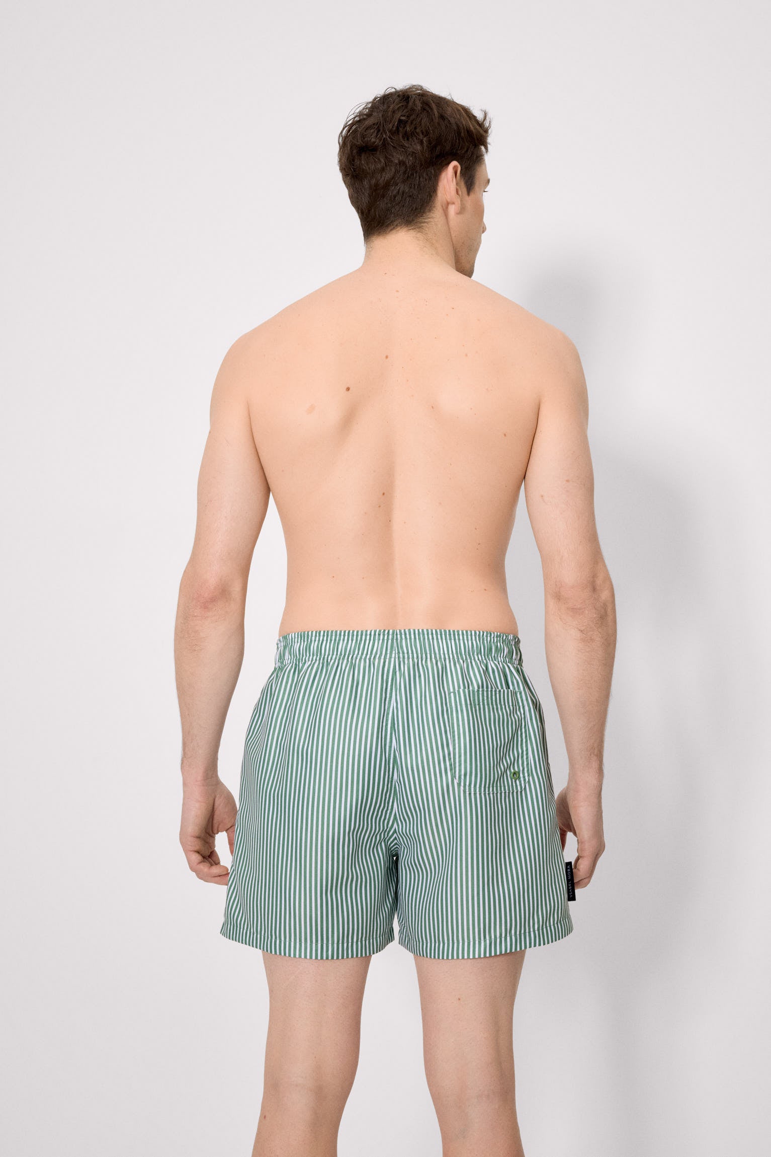 Bañador medio estampado rayas verde