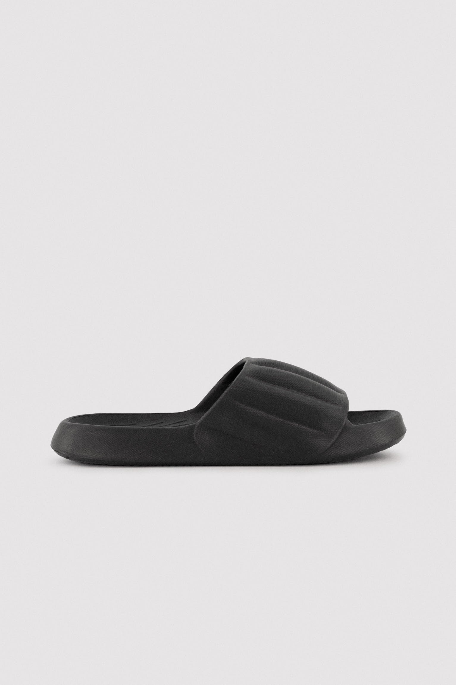 Chanclas hombre ligeras negro