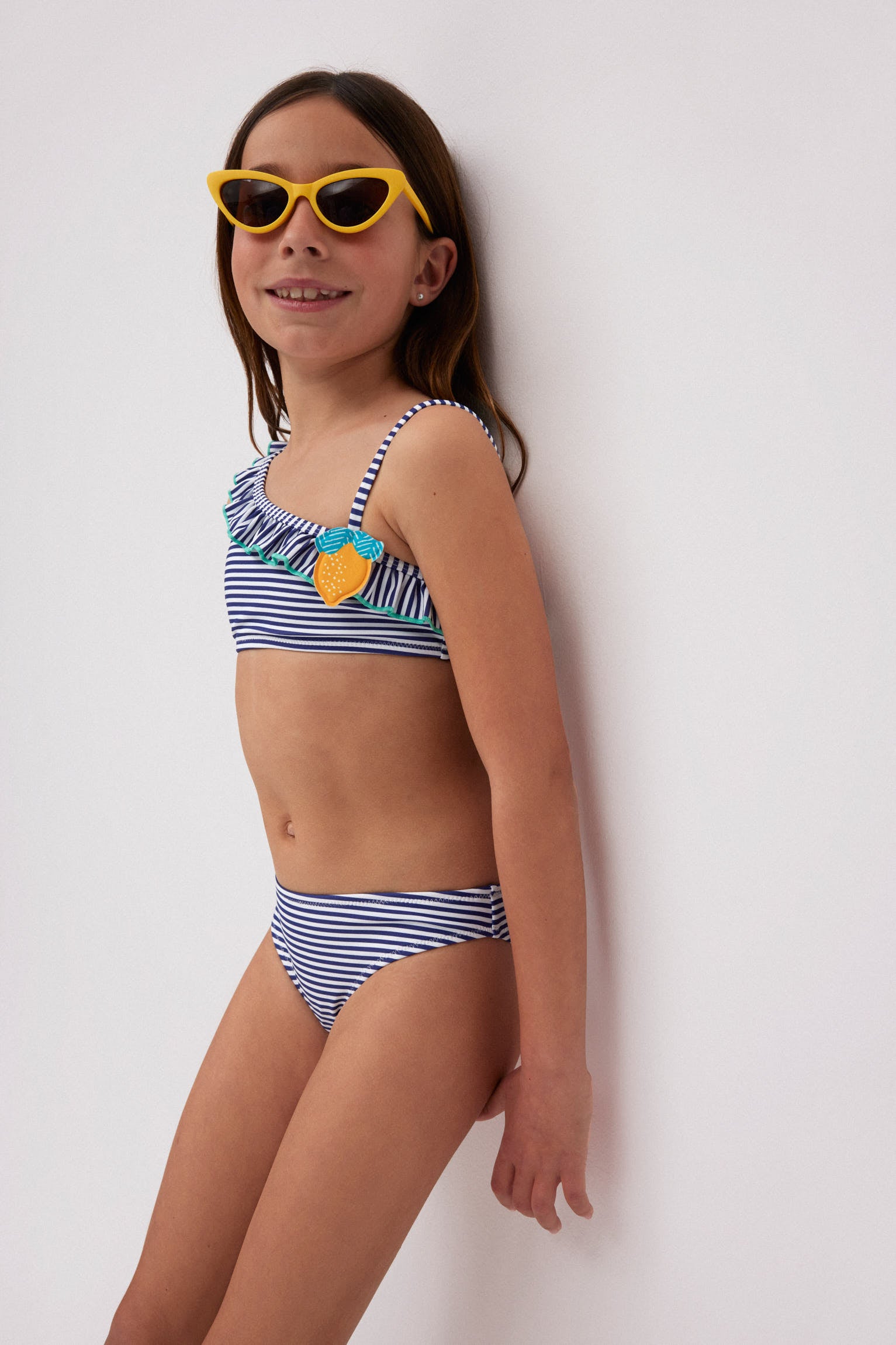 95121-4-conjunto-bikini-estampado-rayas-nina-ysabel-mora-marino