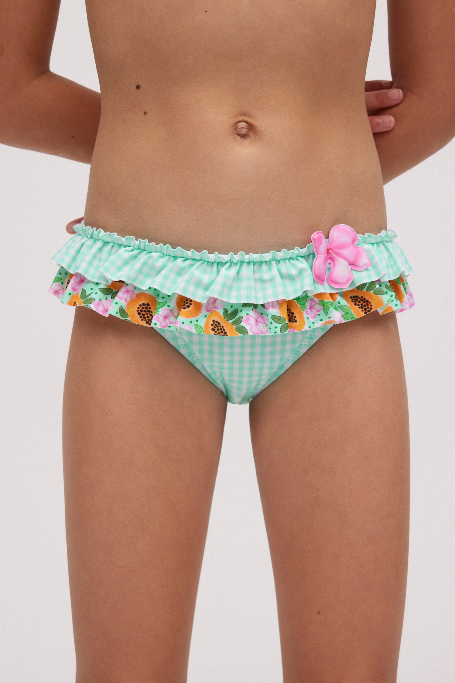 95130-3-culetin-bano-estampado-cuadros-vichy-nina-ysabel-mora-verde