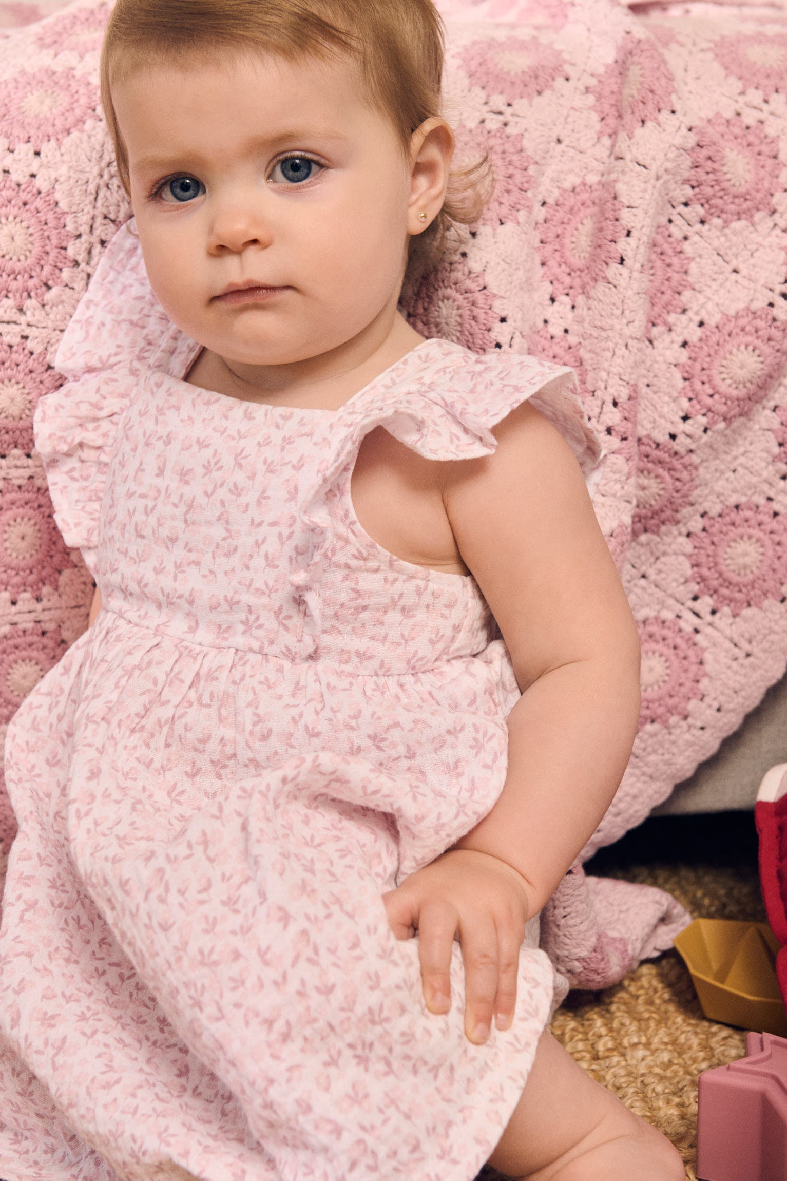 Vestido bebé sin mangas estampado floral - Ysabel Mora