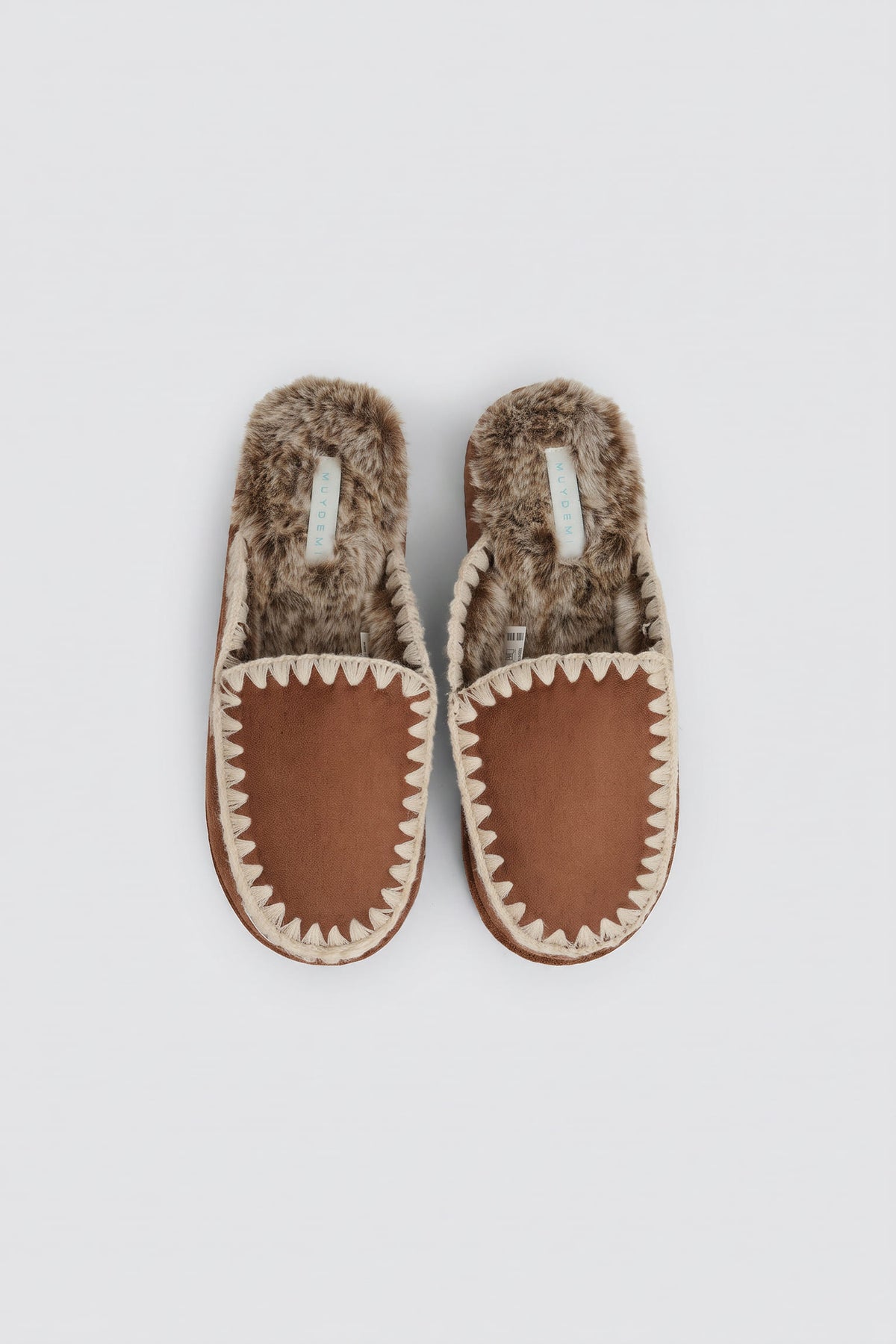 Zapatillas de casa estilo mocasín camel