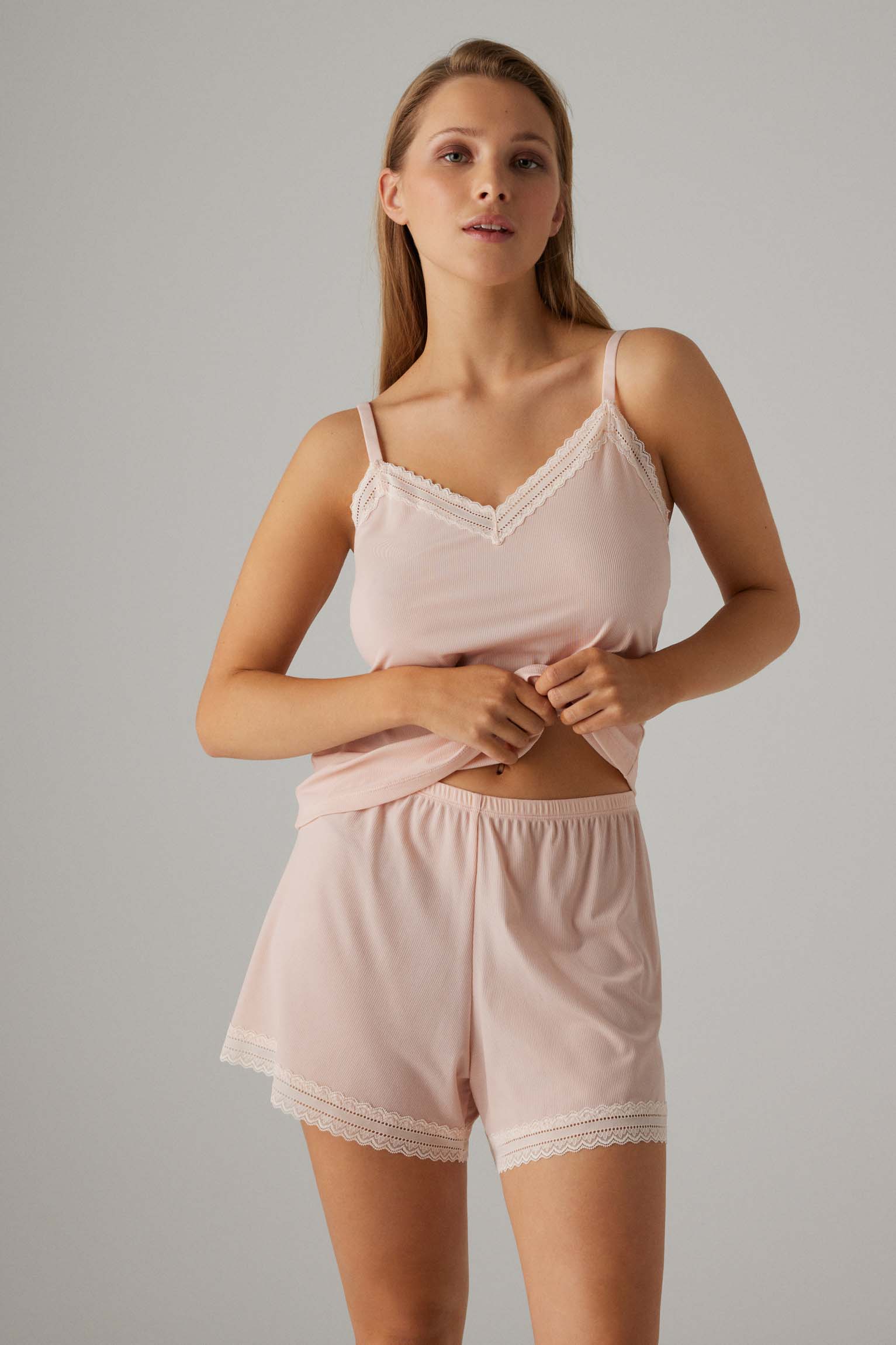 10593-6-pijama-lencero-ysabel-mora - Rosa