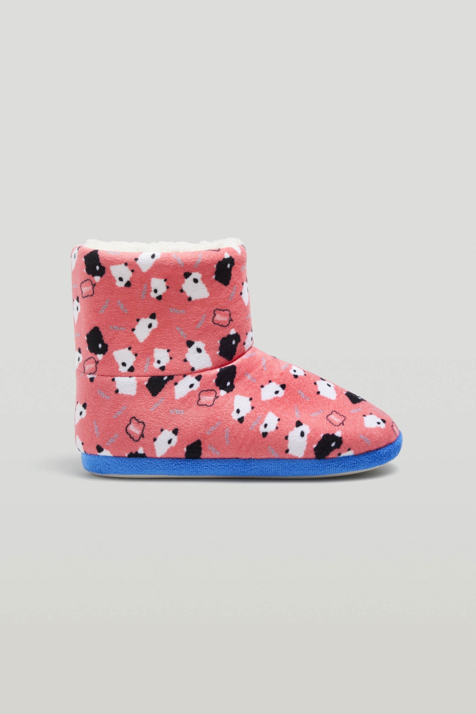 Botas de casa afelpadas ovejas - Ysabel Mora