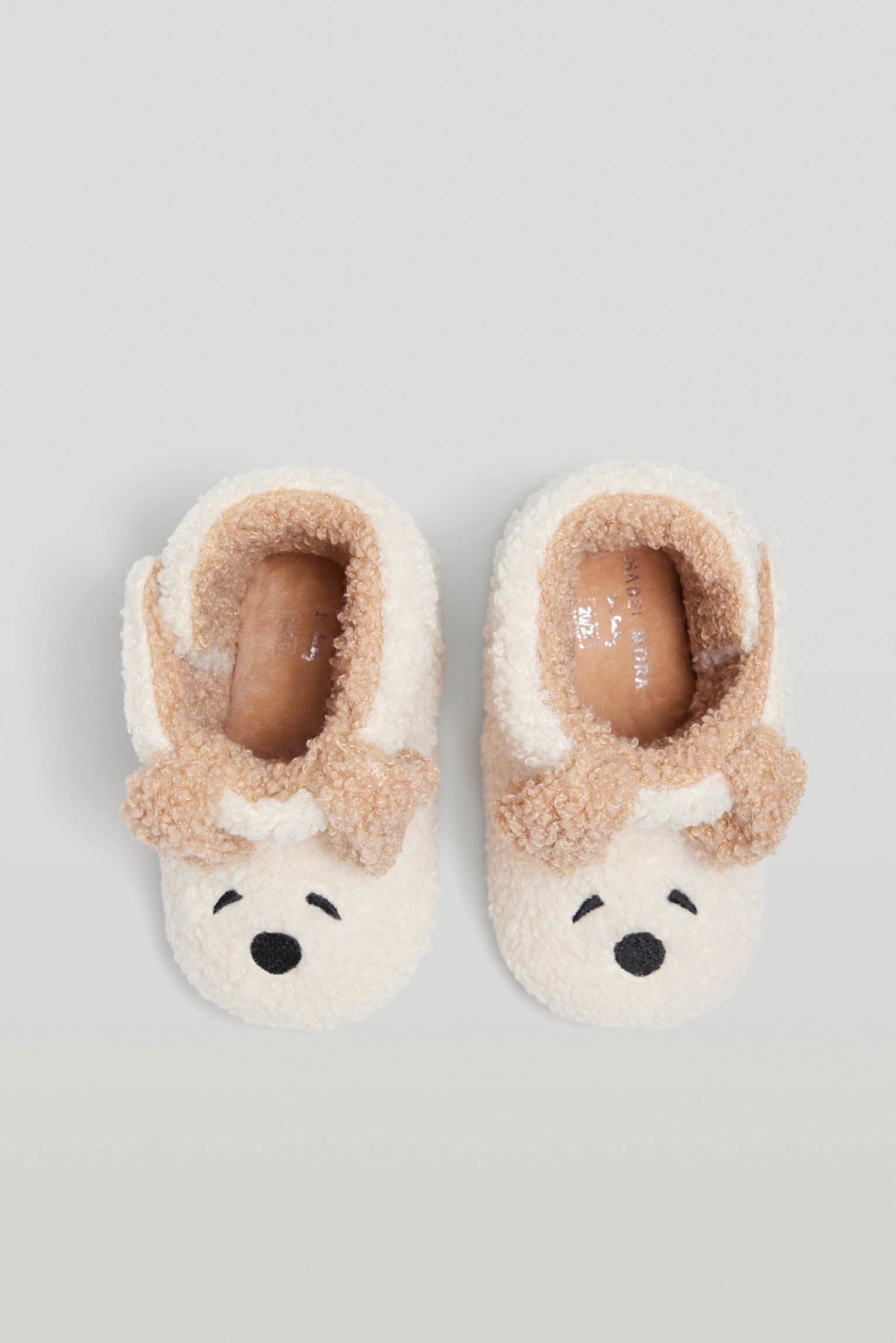 Botas de casa bebé pelo rizado - Ysabel Mora