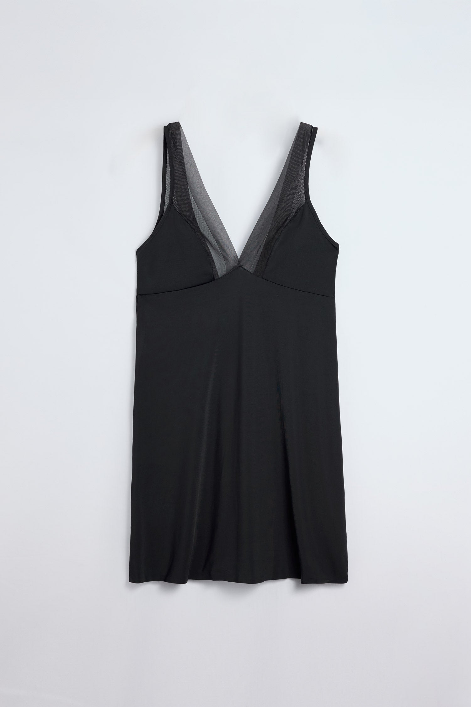 10056-3-camison-ysabel-mora-negro_946b18ef-26cb-4608-8aa6-f0e46ab4730f