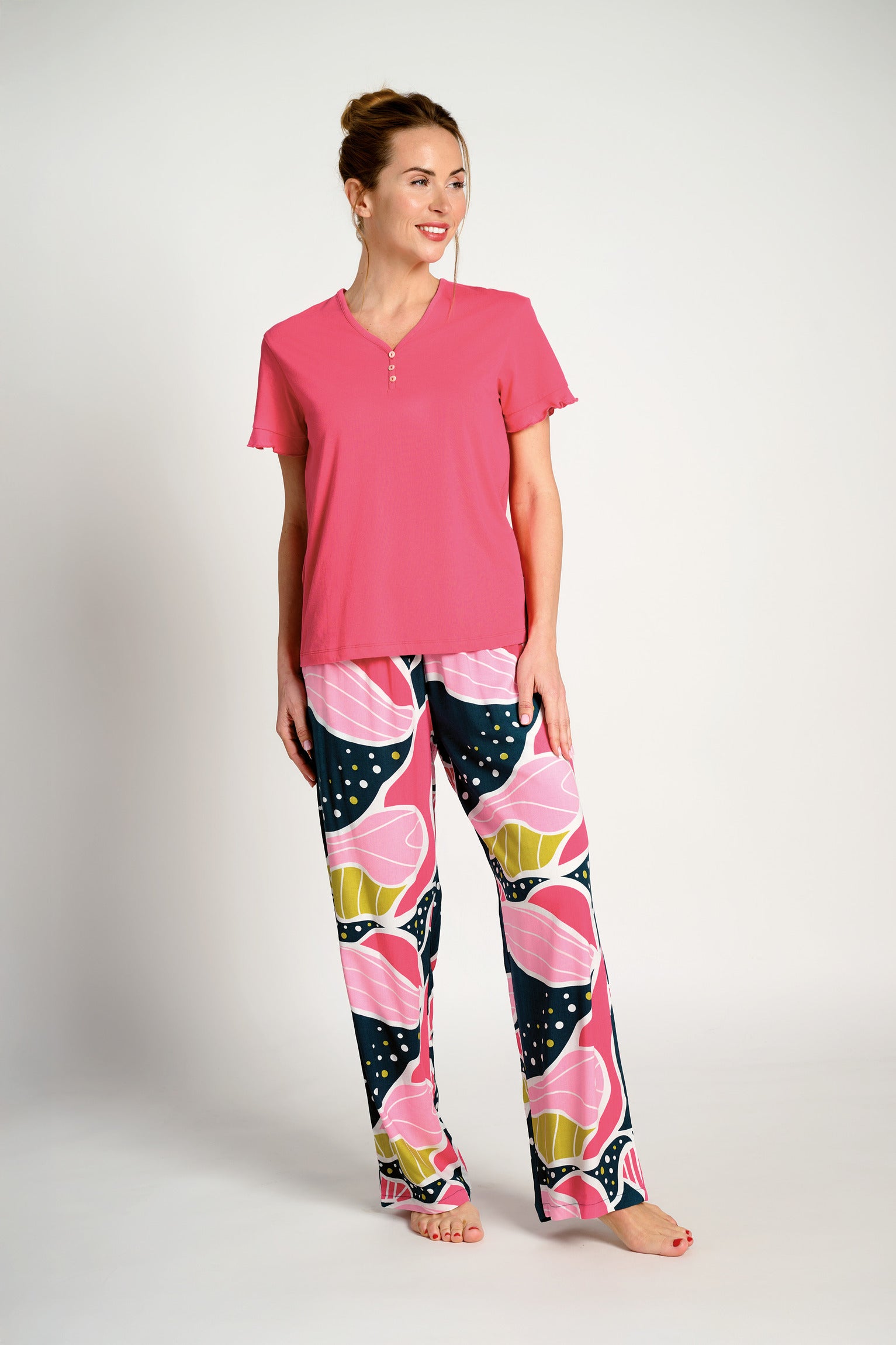 Pijama mujer manga corta y pantalón largo ancho estampado - Ysabel Mora