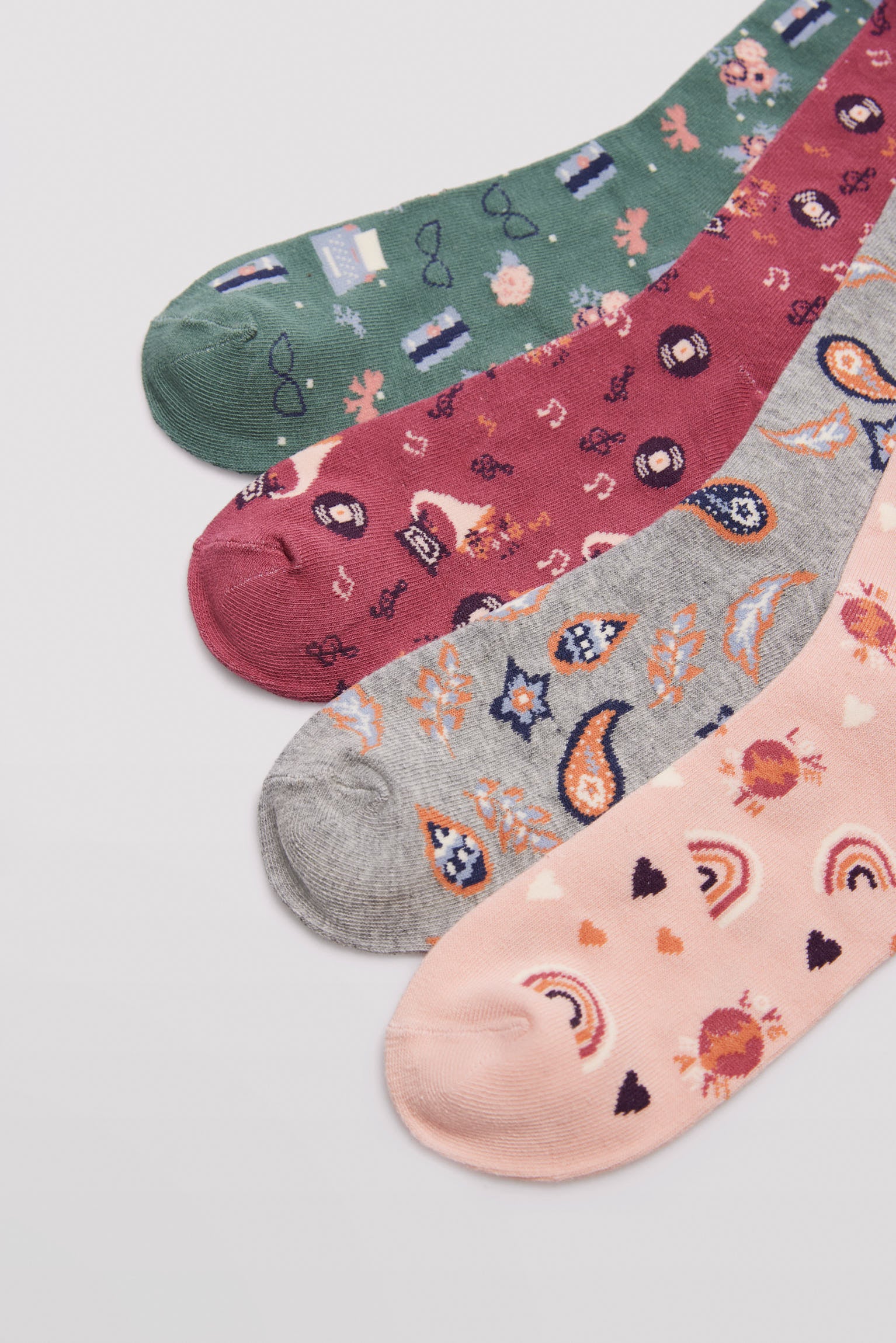 Pack of 4 women's socks without cuffs with printed drawings