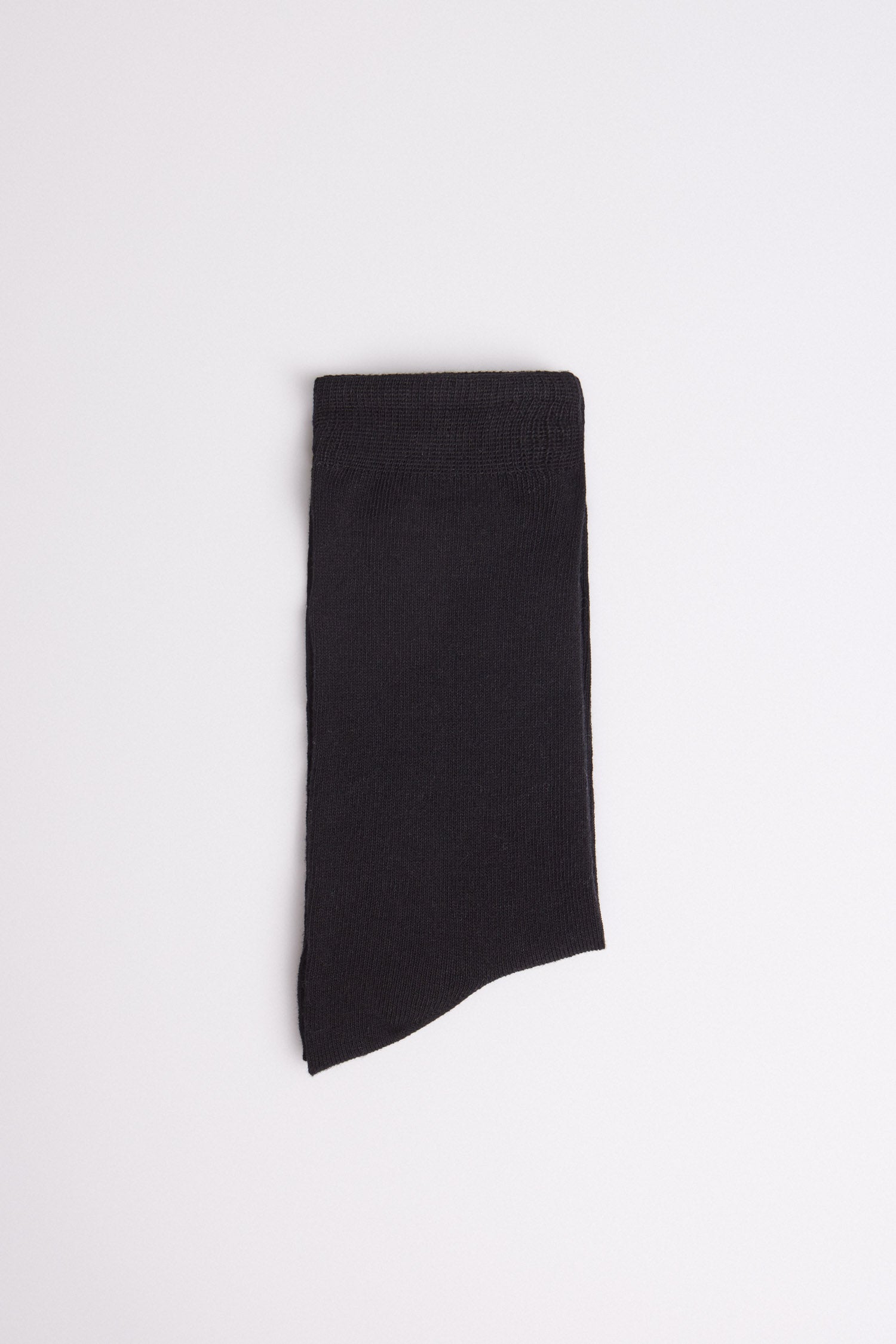 Basic long black cotton socks