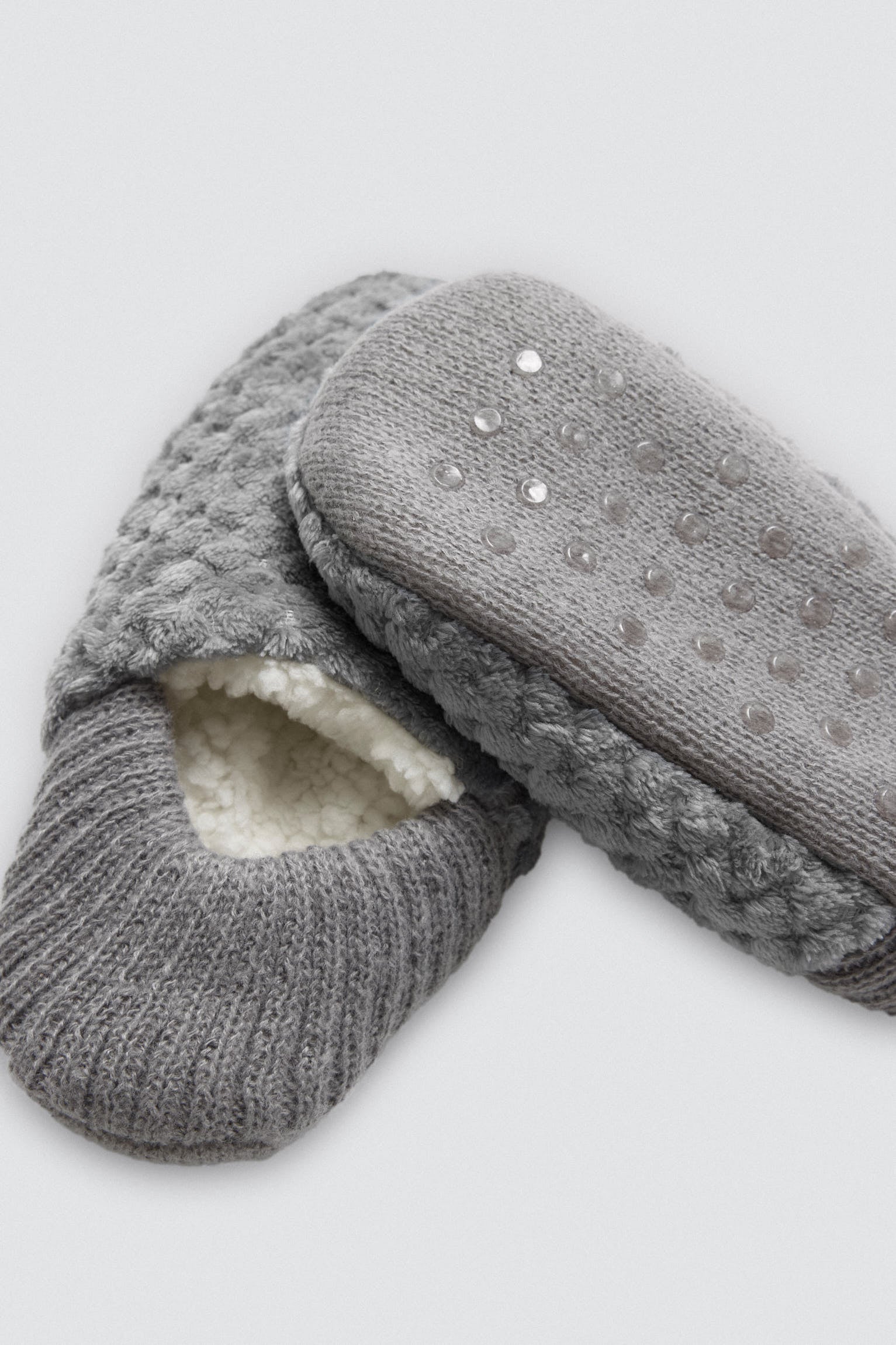 12930NOKIT-2-patucos-comodos-estar-en-casa-mujer-ysabel-mora-gris
