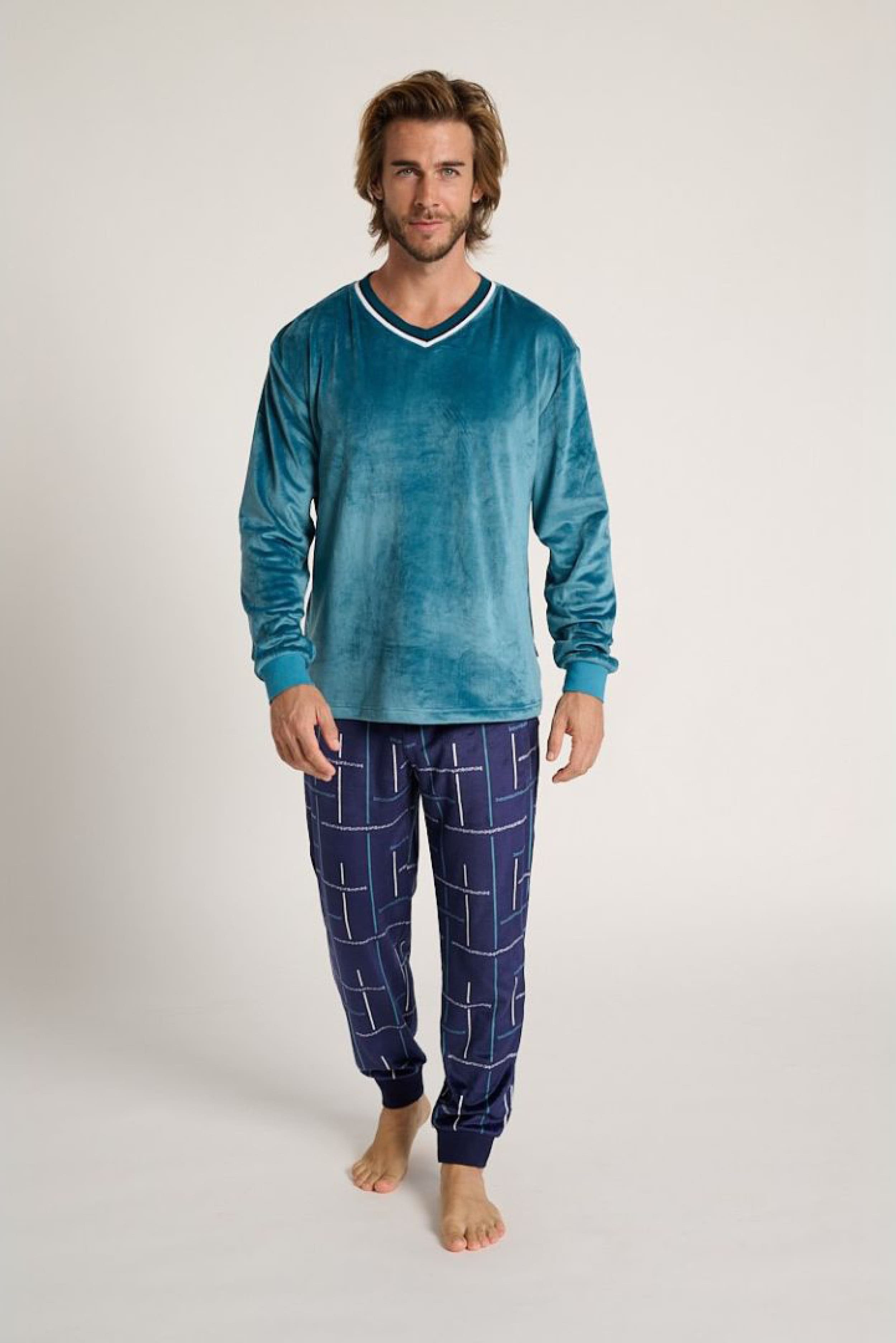 13011001-1-pijama-hombre-aterciopelado-estampado