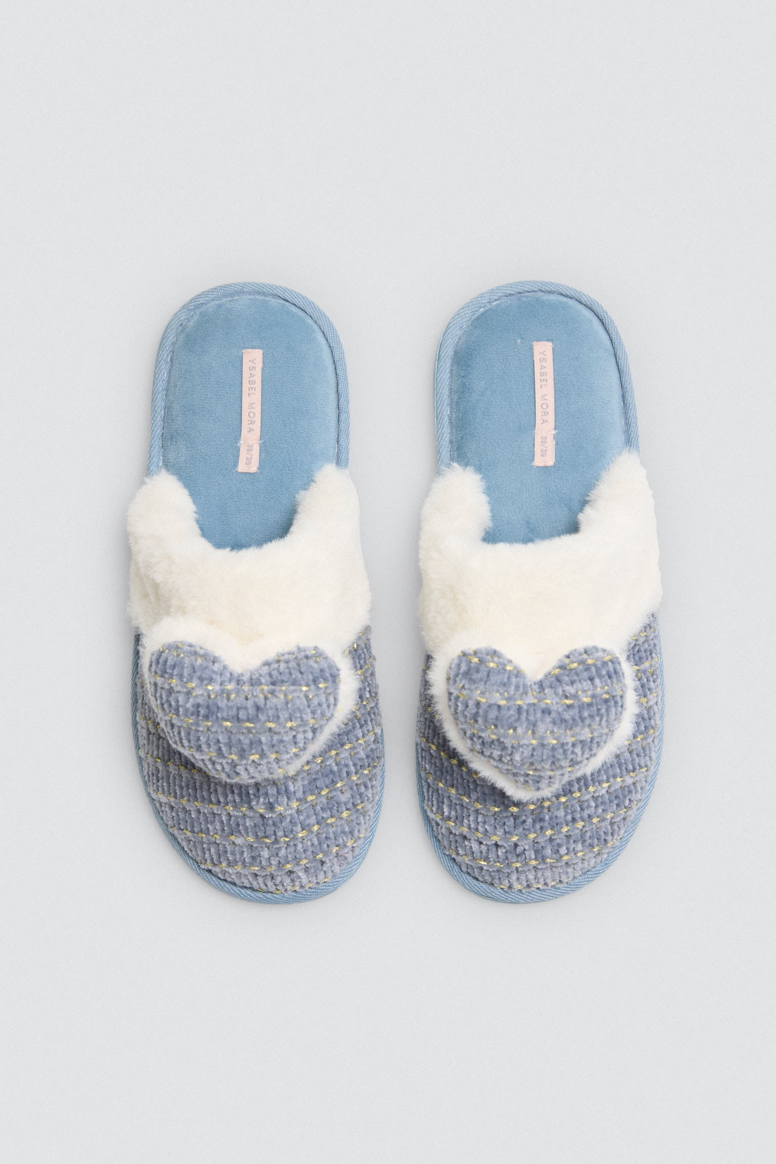14153-2-zapatillas-de-casa-detalle-corazon-3d