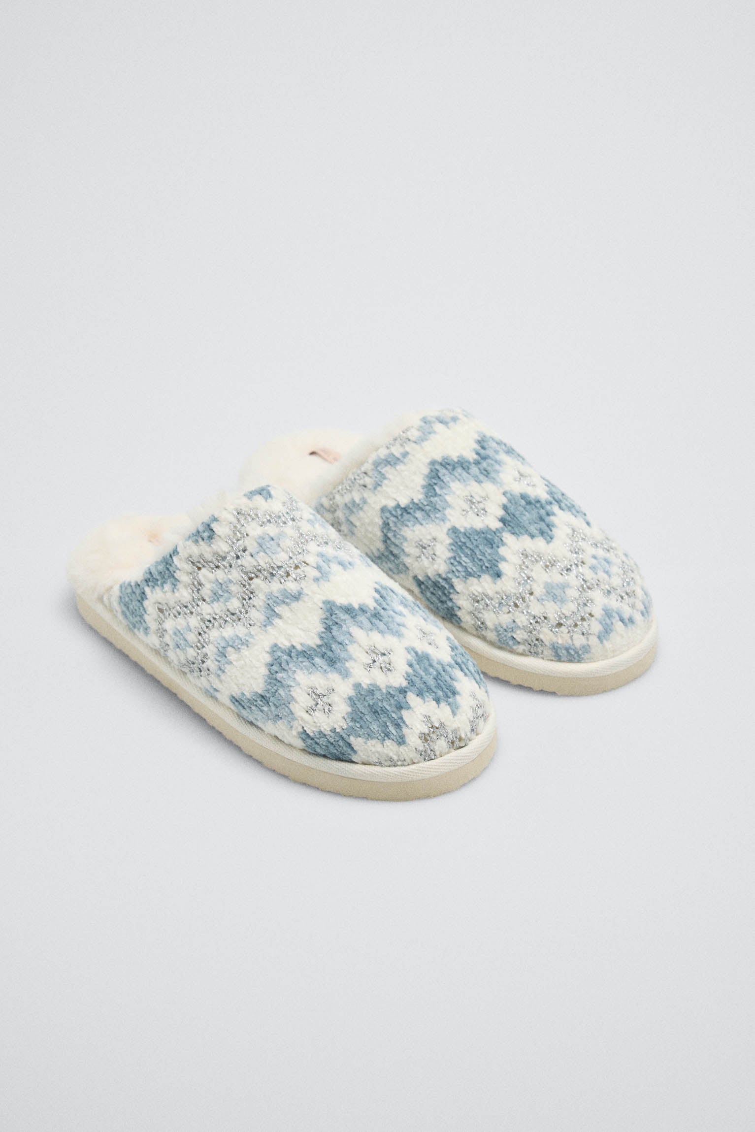 14159-2-zapatillas-de-casa-con-pelo-interior-estampado-etnico