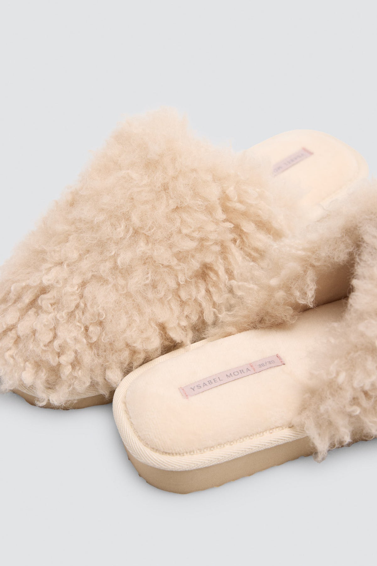 14189-CHOCOLATE-zapatillas-de-casa-mujer-cerradas-con-pelo-marrones