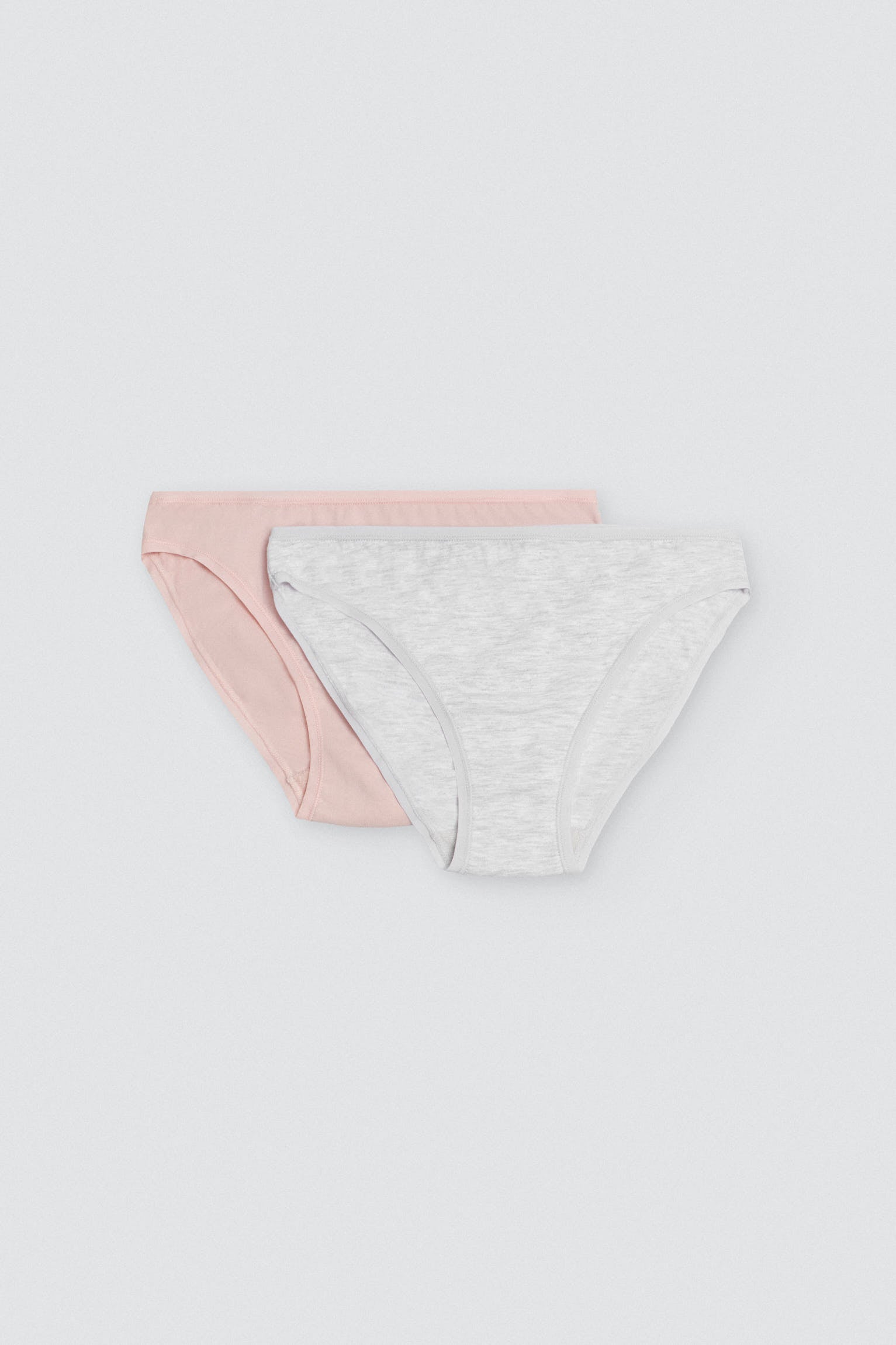 Pack of 4 colored basic cotton panties